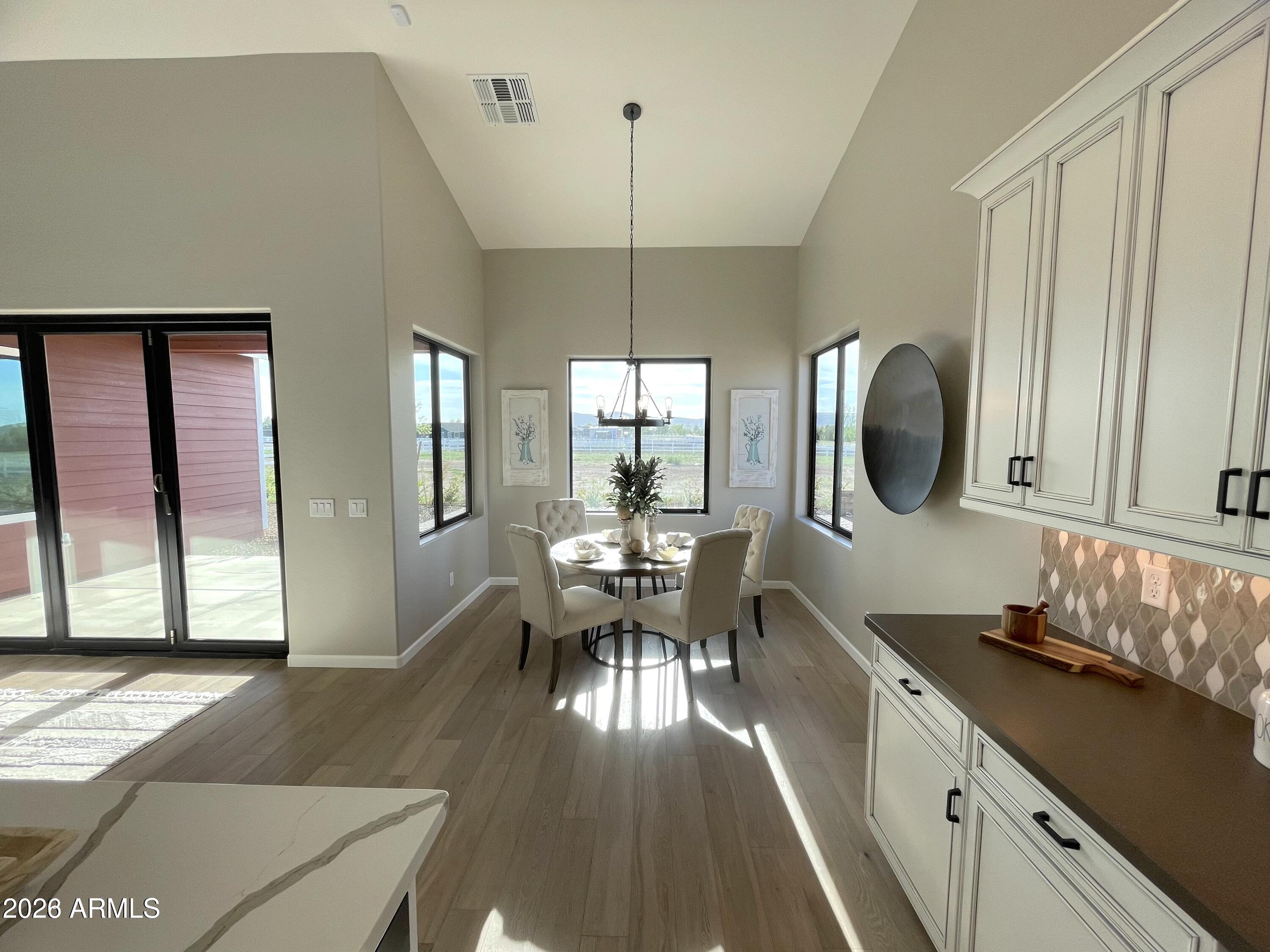 HERITAGE POINTE - Residential