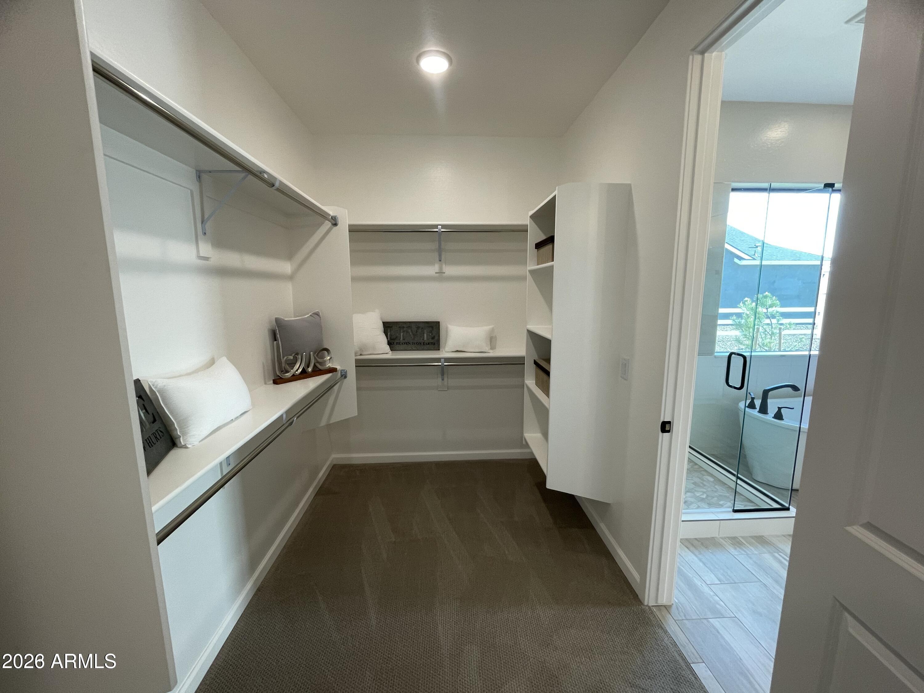 HERITAGE POINTE - Residential