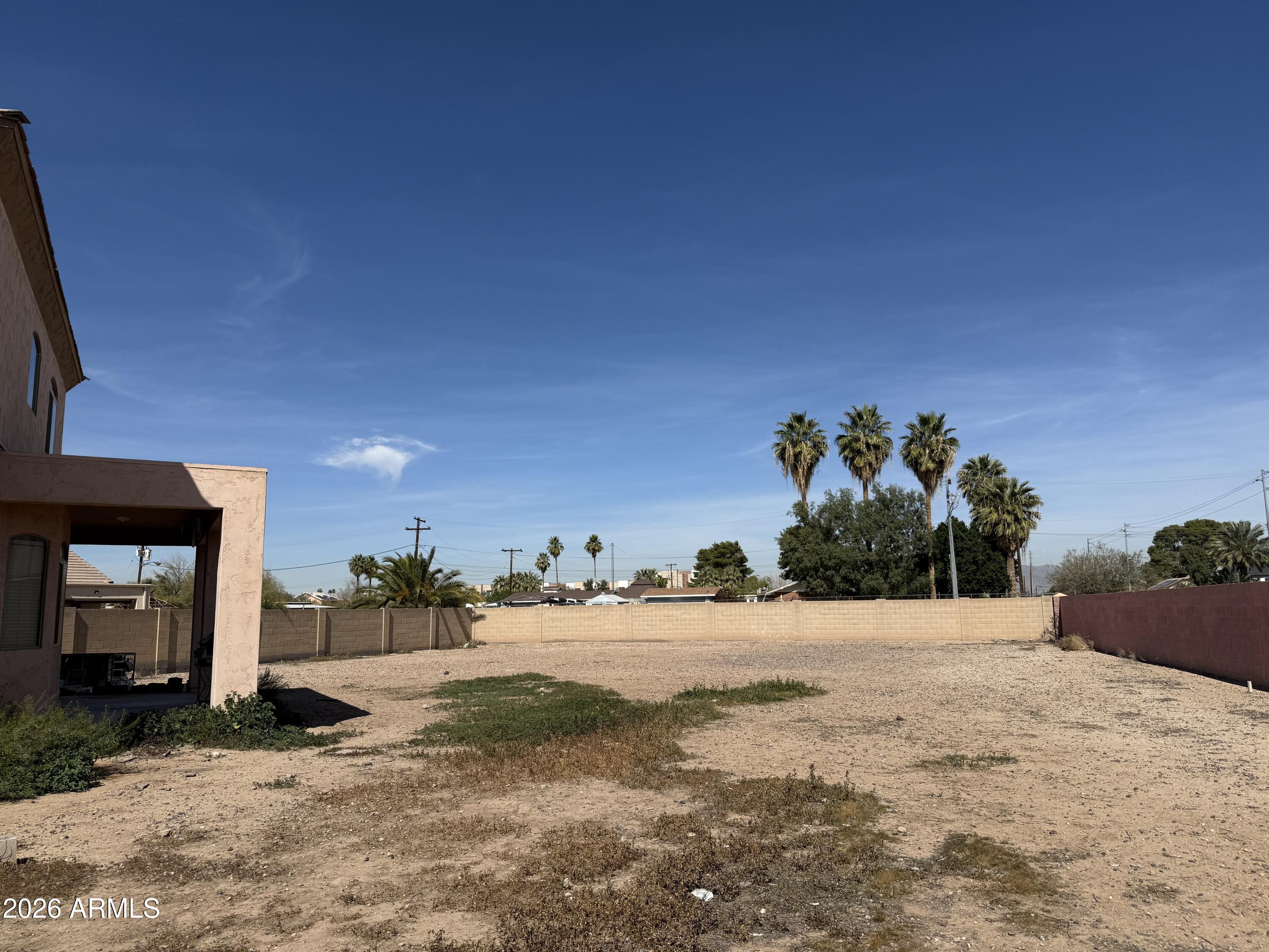 25142 W Parkside Lane N