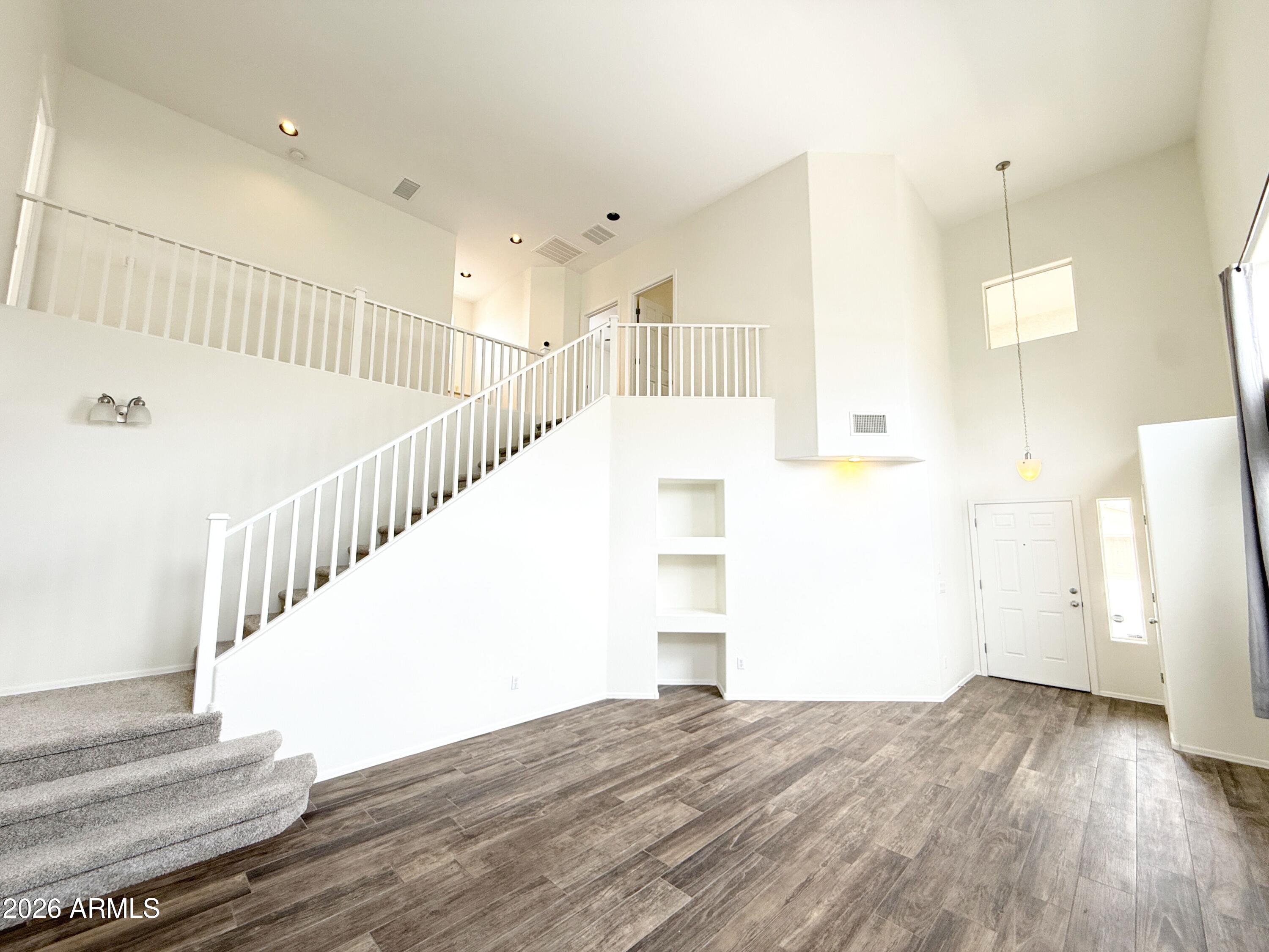 1275 E Marcella Lane