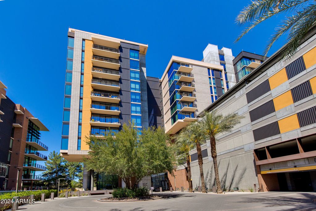 Photo of 200 W Portland Street #511, Phoenix, AZ 85003 (MLS # 6931112)