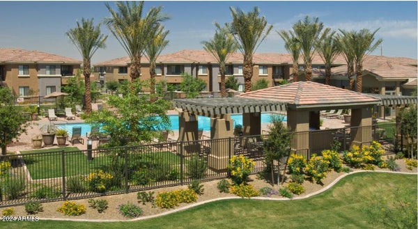 7850 W MCDOWELL RD APT 2, PHOENIX, AZ 85035 - Image 2dc1dec2e2f8687fb9b312930ed1586c/2910403389