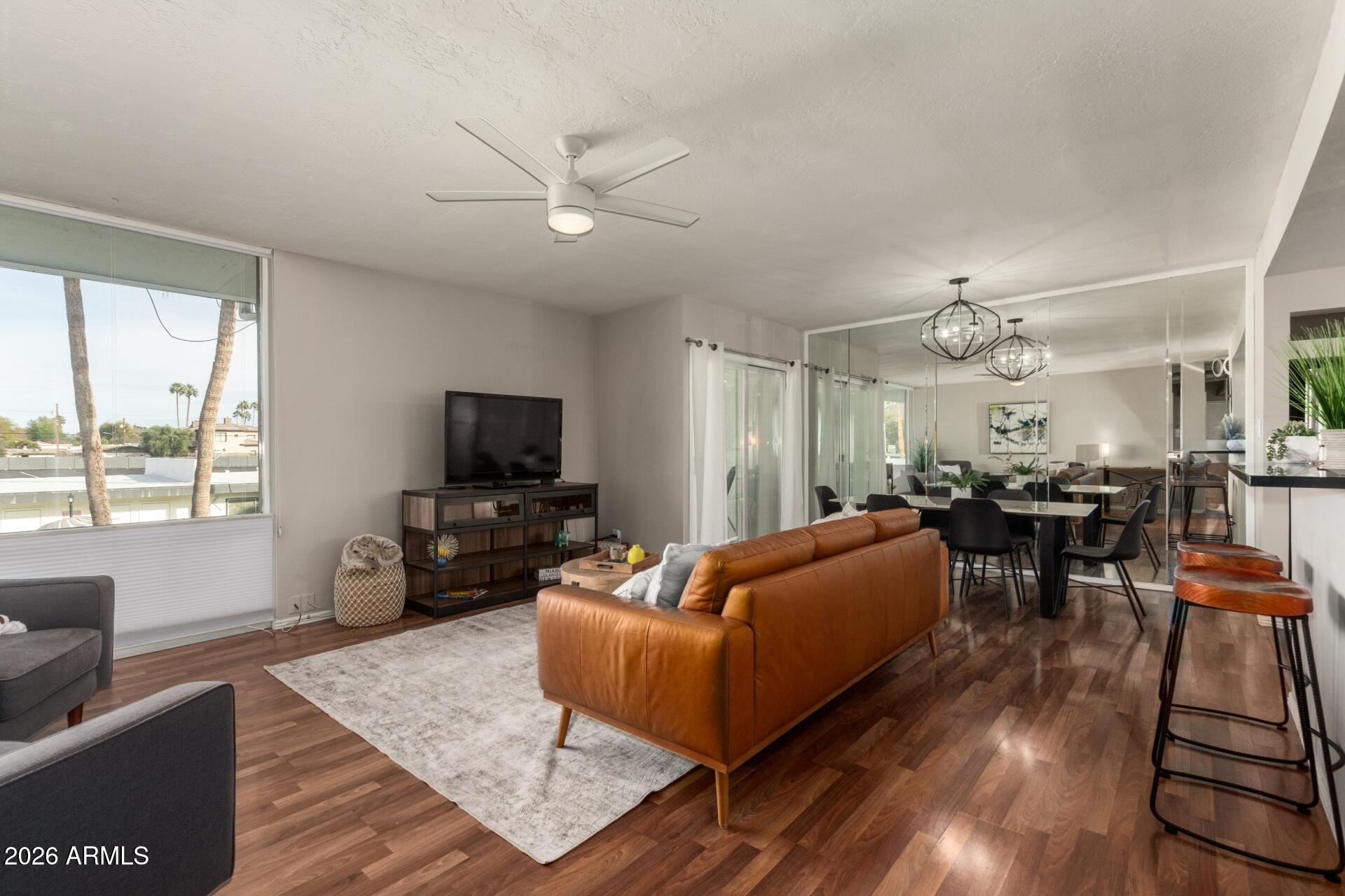 3270 E CAMELBACK Road 213