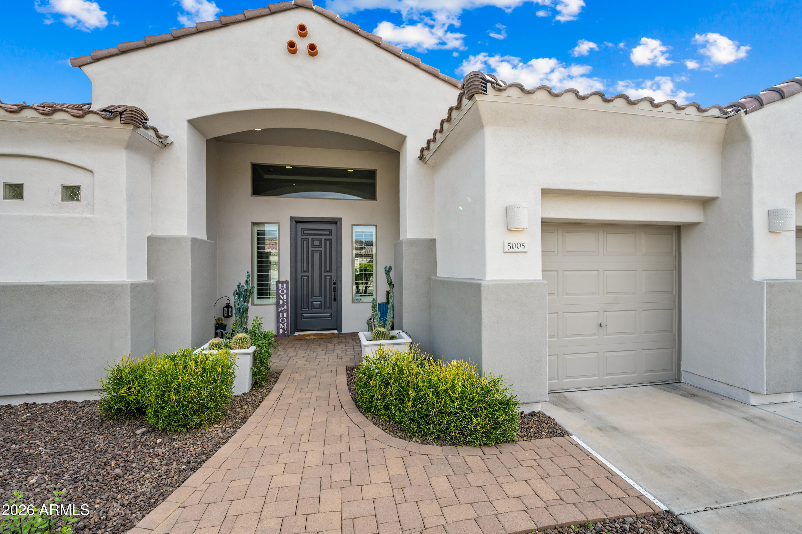 5005 W RANGE MULE Drive