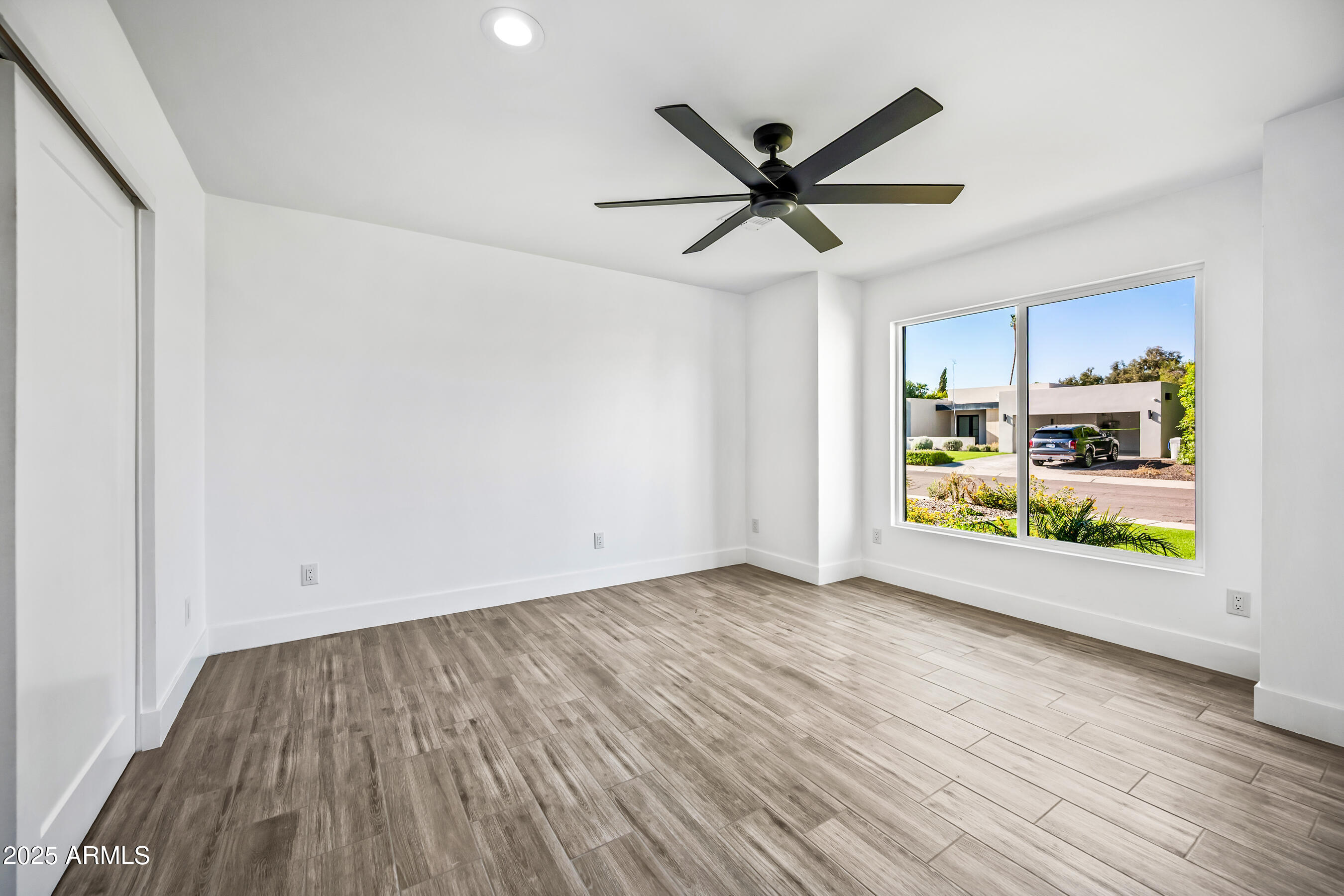 Scottsdale, Arizona, 85258, United States, 4 Bedrooms Bedrooms, ,4 BathroomsBathrooms,Residential,Active,1994950