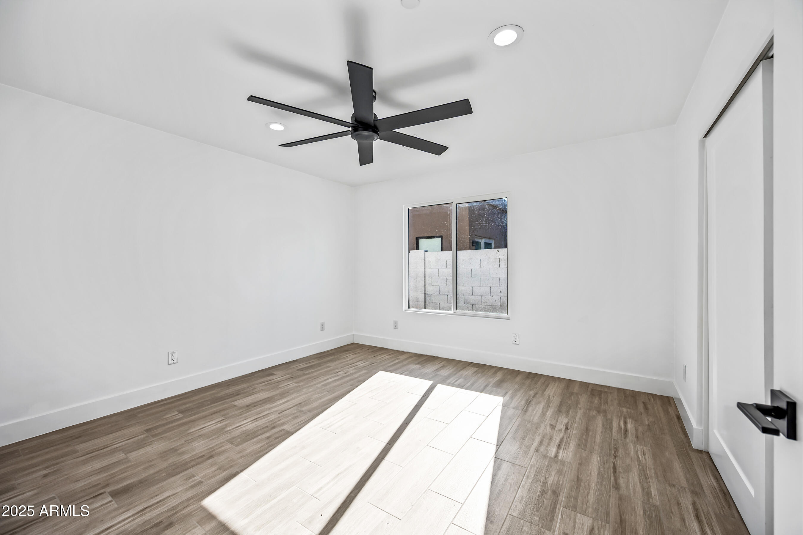 Scottsdale, Arizona, 85258, United States, 4 Bedrooms Bedrooms, ,4 BathroomsBathrooms,Residential,Active,1994950