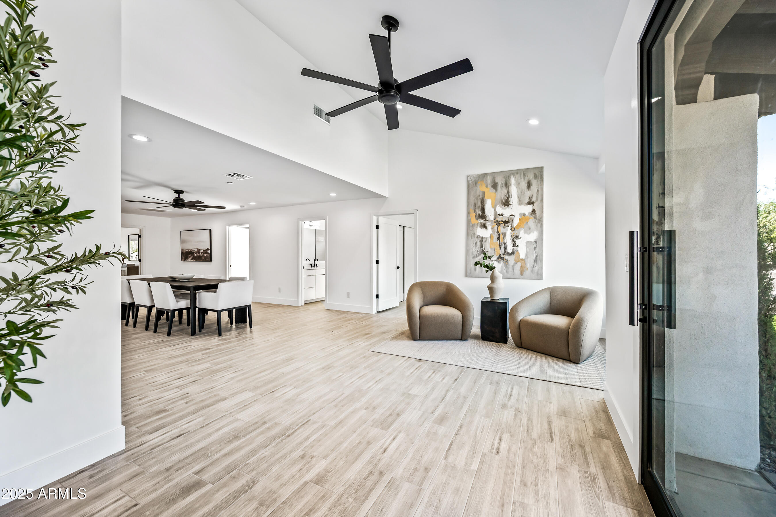 Scottsdale, Arizona, 85258, United States, 4 Bedrooms Bedrooms, ,4 BathroomsBathrooms,Residential,Active,1994950