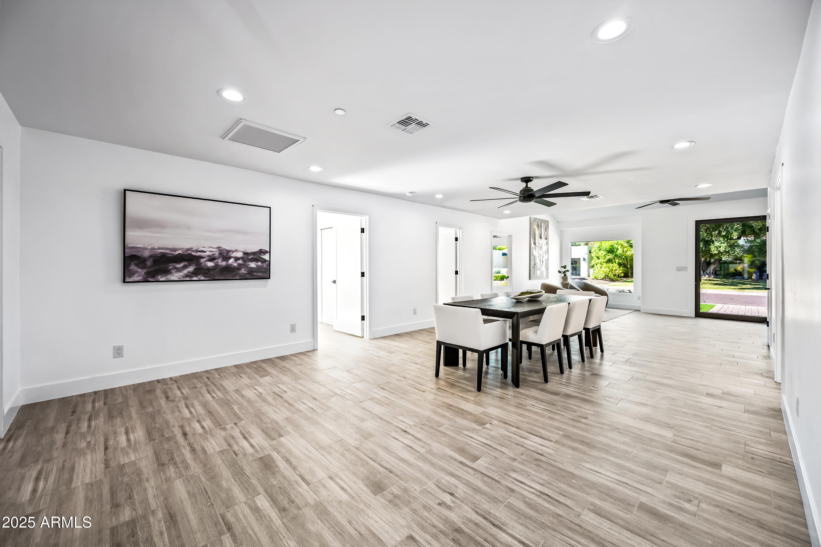 Scottsdale, Arizona, 85258, United States, 4 Bedrooms Bedrooms, ,4 BathroomsBathrooms,Residential,Active,1994950