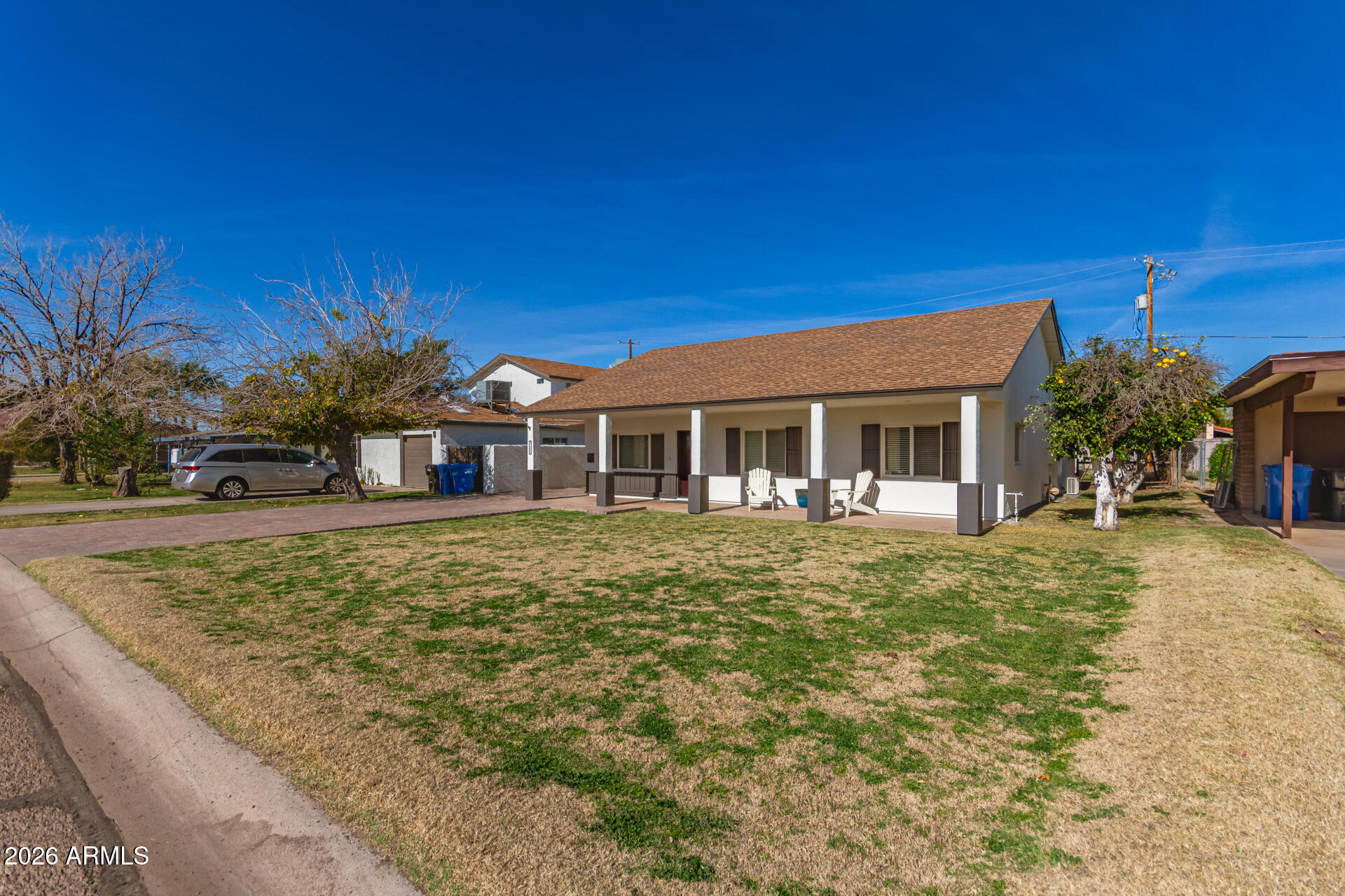 722 E MCLELLAN Boulevard