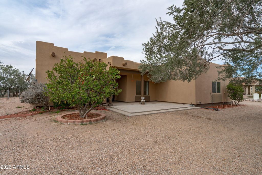 Photo of 6104 N 416th Avenue, Tonopah, AZ 85354 (MLS # 6980625)