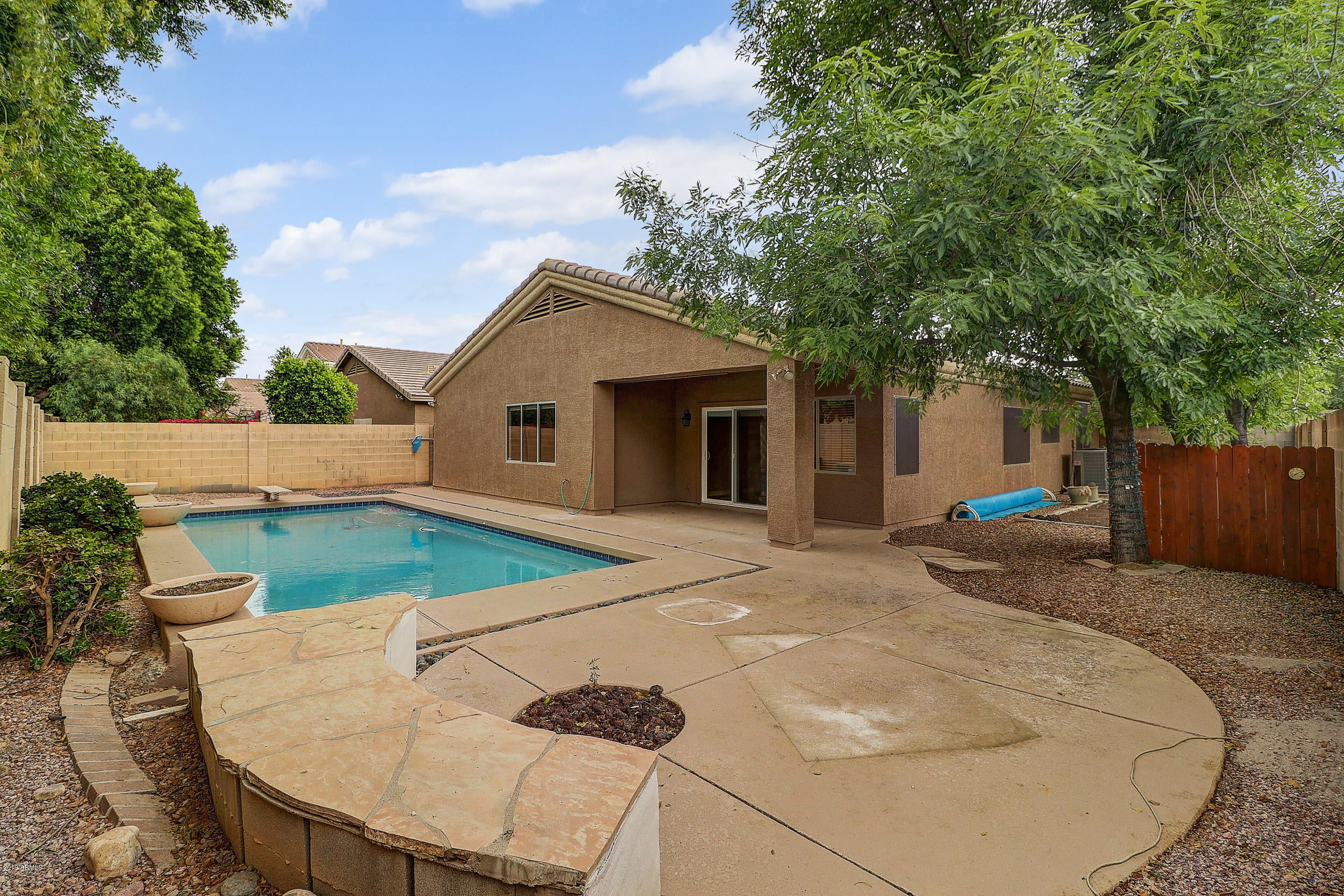 8212 W Joedad Terrace