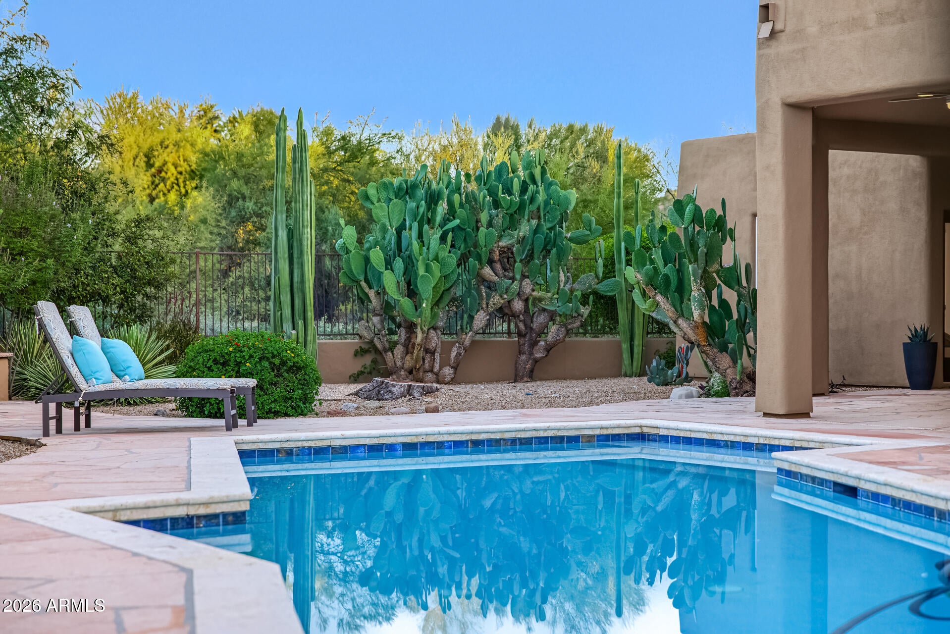 9828 E GAMBLE Lane