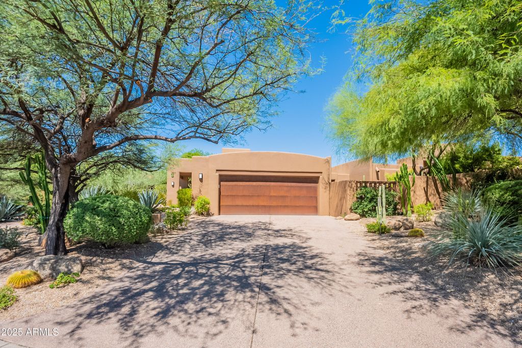Photo of 8502 E Cave Creek Road #45, Carefree, AZ 85377 (MLS # 6911281)