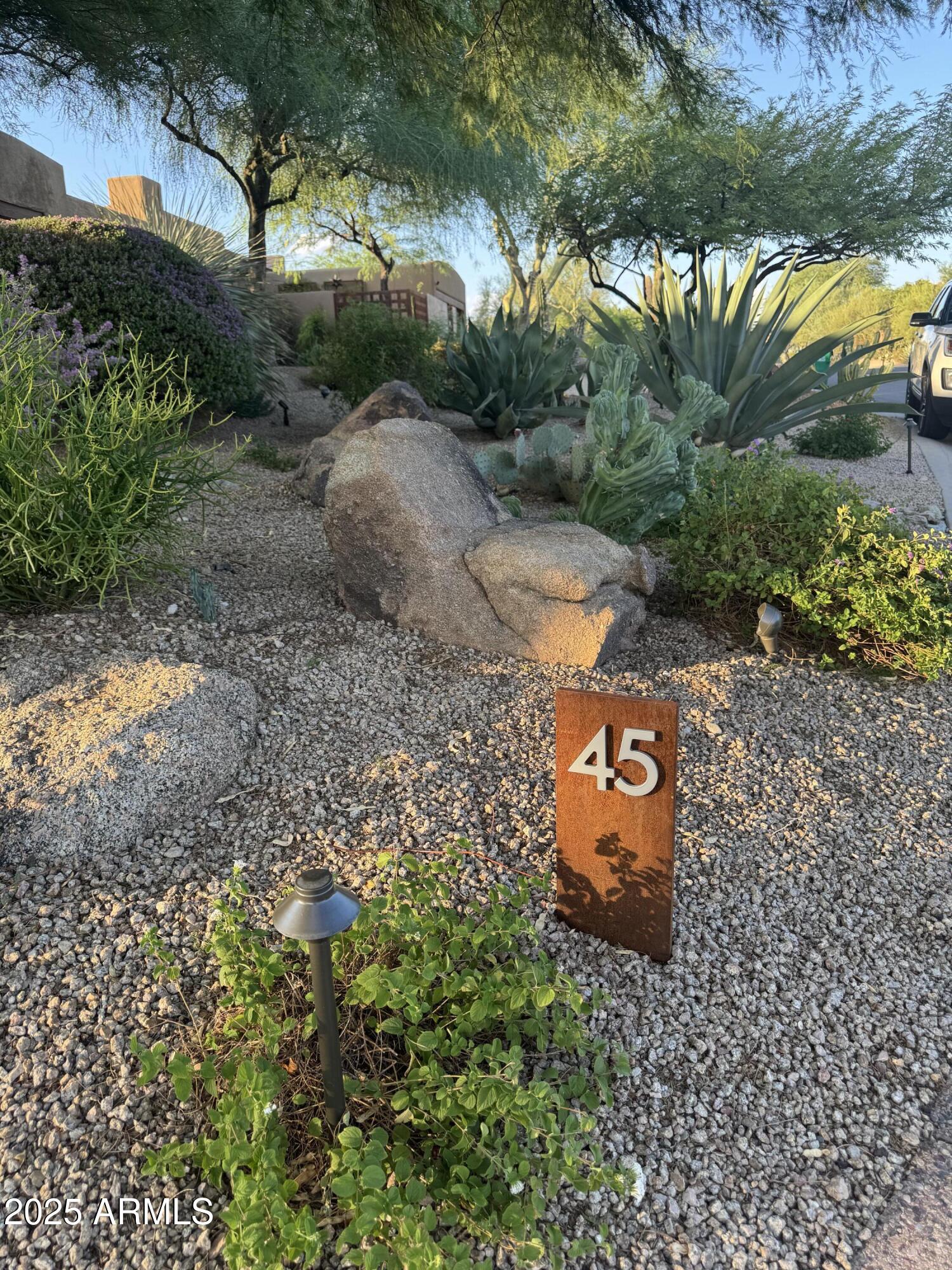 8502 E CAVE CREEK Road 45