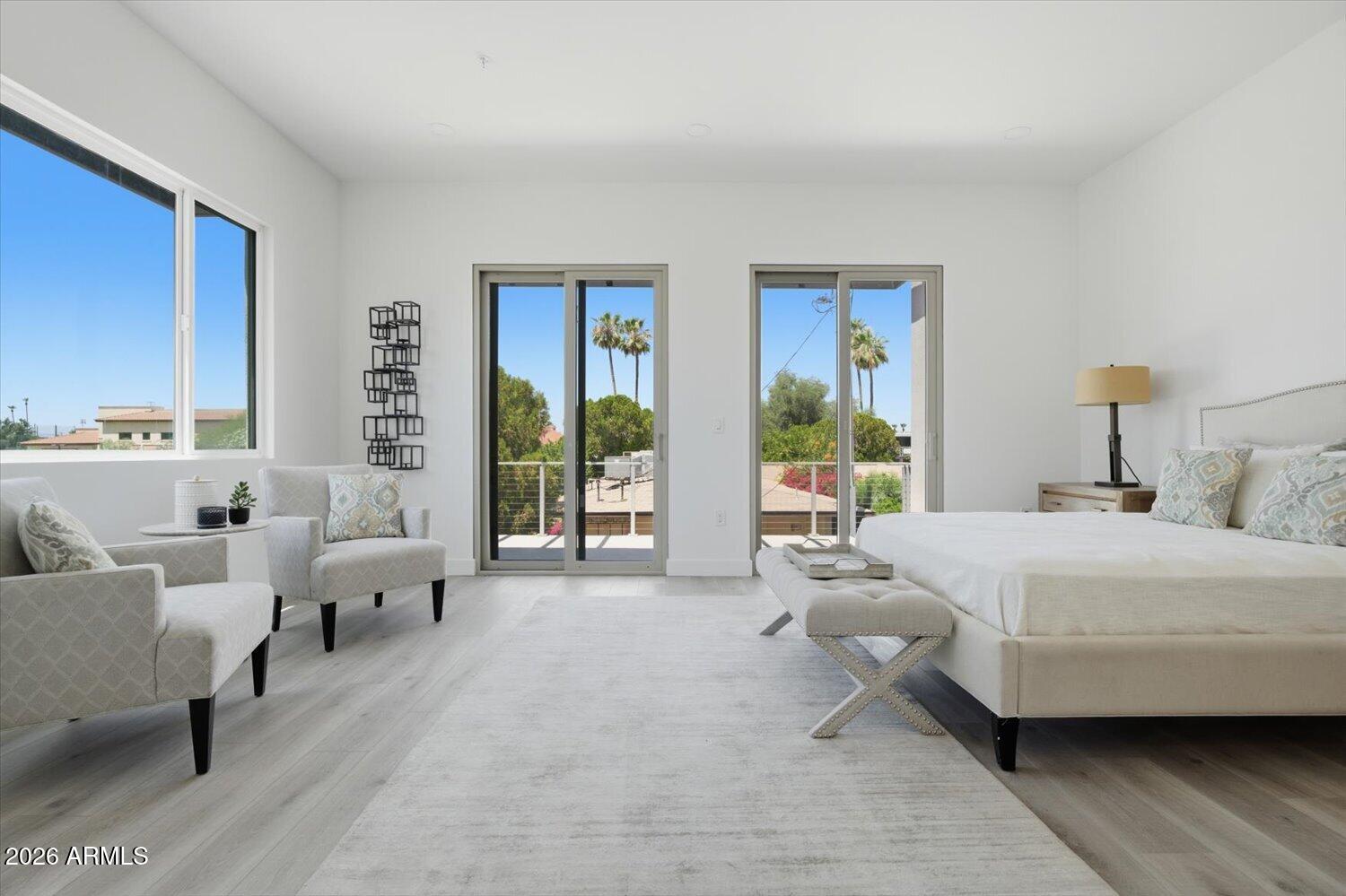 SENECA LUXURY CONDOMINIUMS - Residential