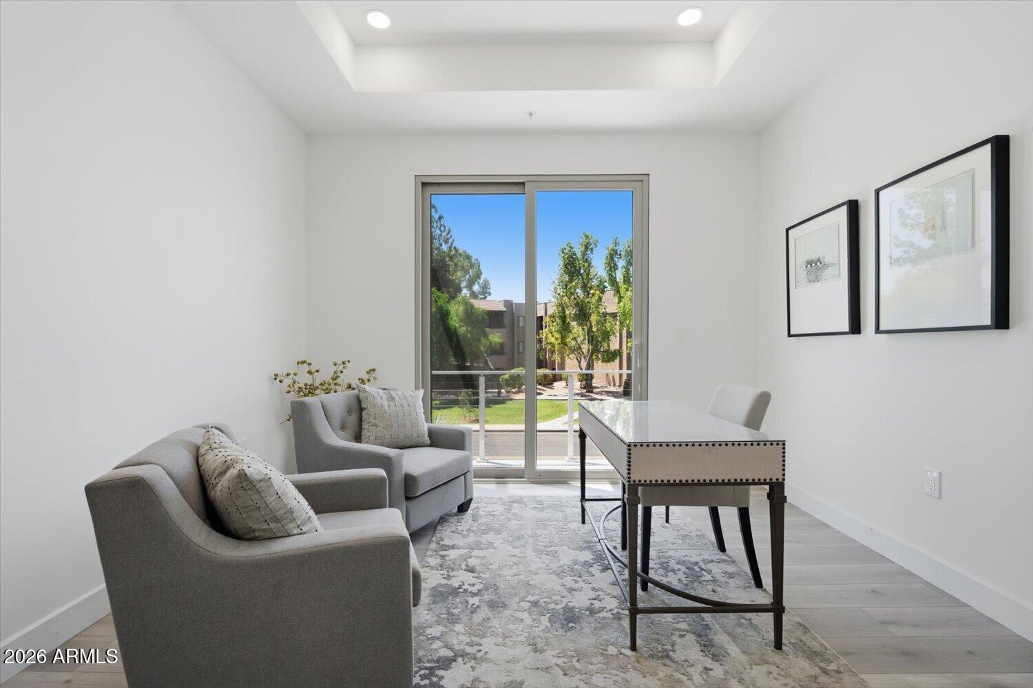 SENECA LUXURY CONDOMINIUMS - Residential