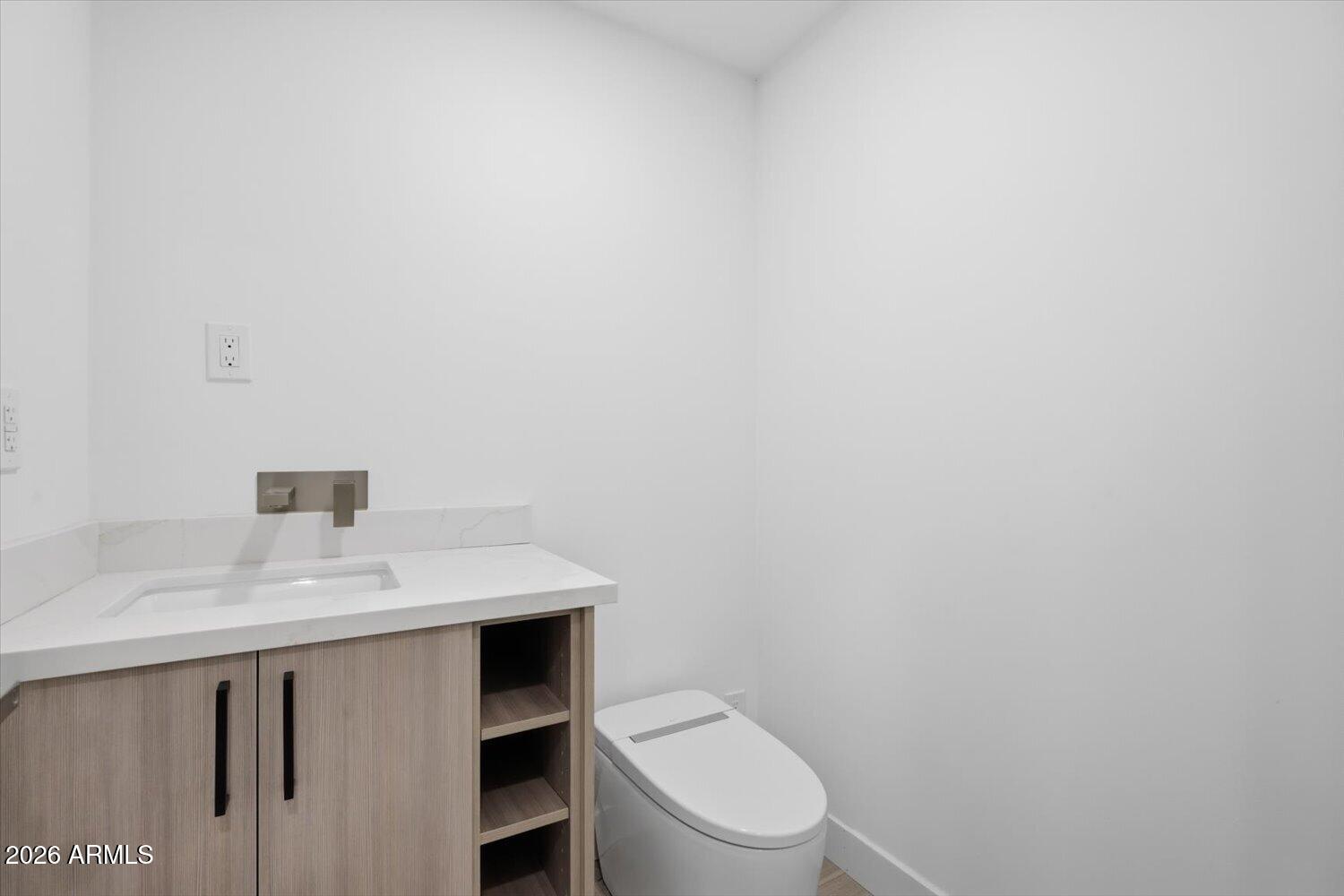SENECA LUXURY CONDOMINIUMS - Residential
