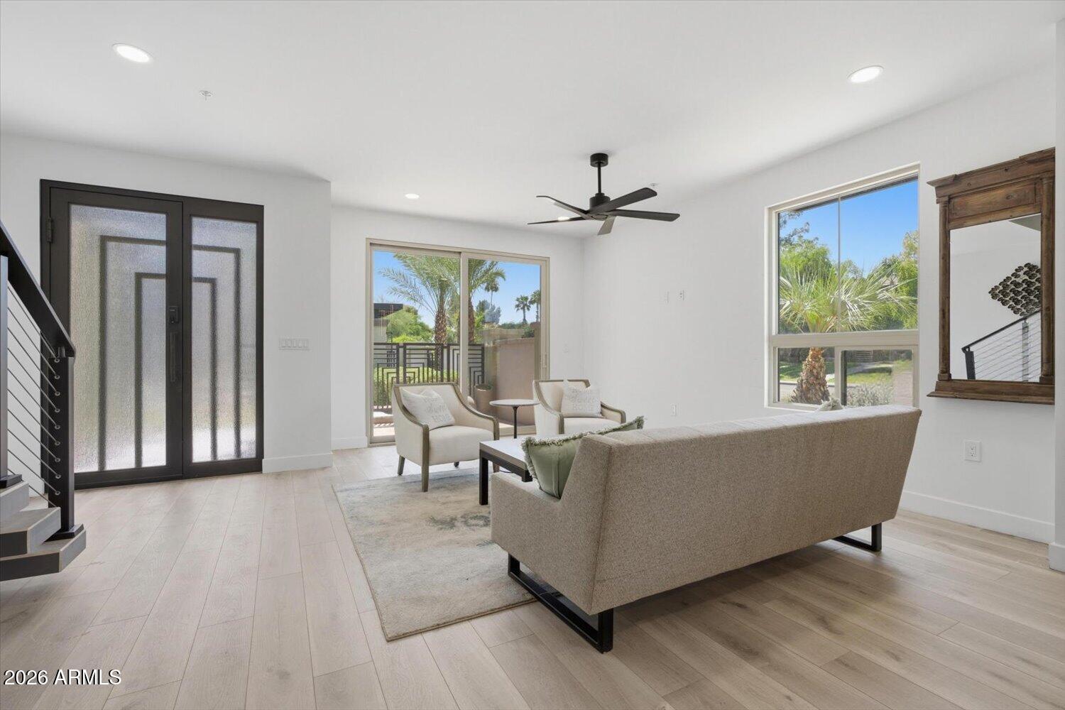 SENECA LUXURY CONDOMINIUMS - Residential