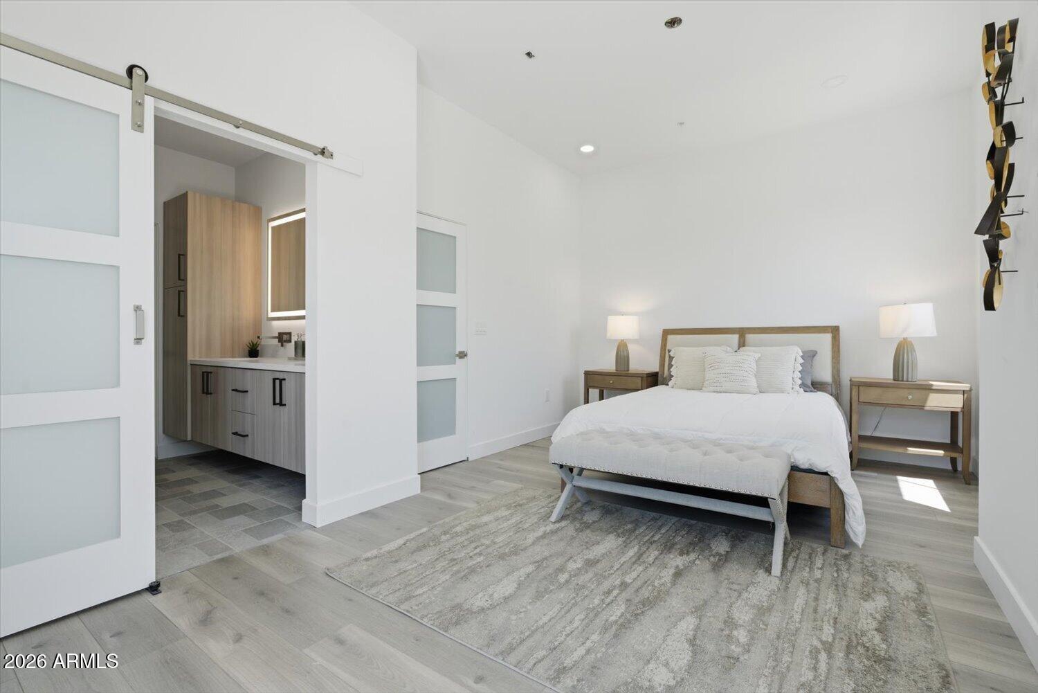 SENECA LUXURY CONDOMINIUMS - Residential