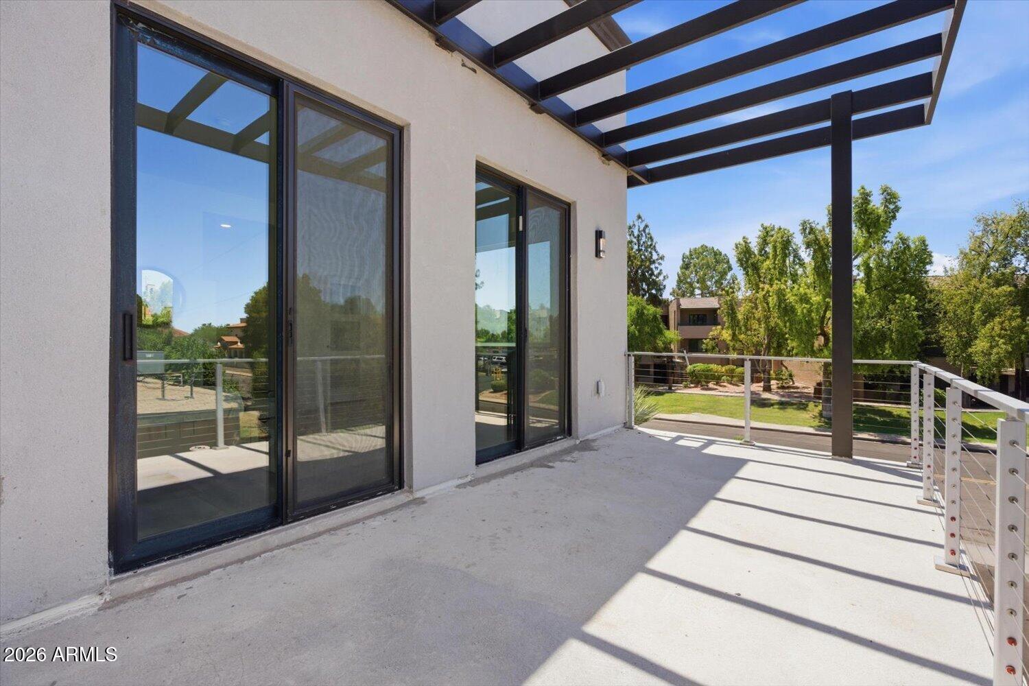 SENECA LUXURY CONDOMINIUMS - Residential