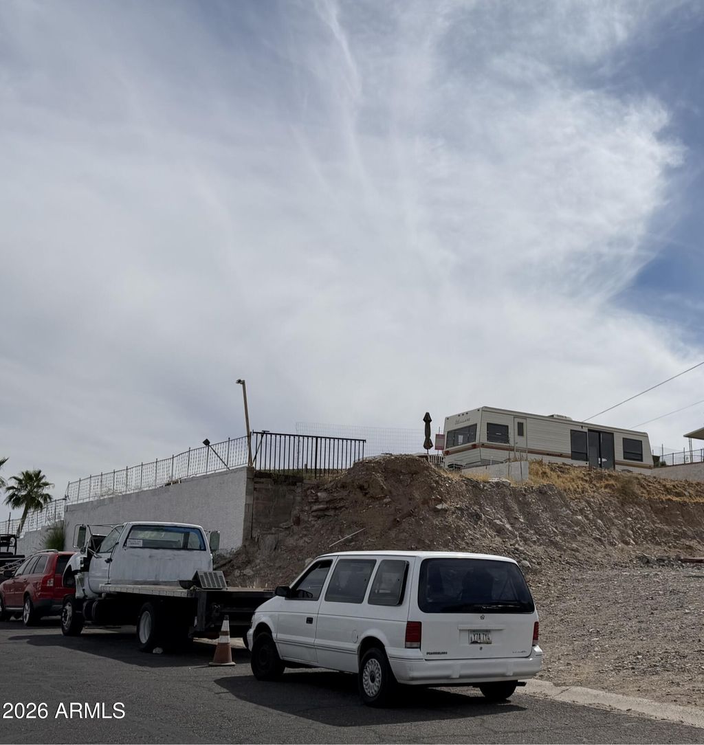 Photo of 13050 N 19th Street #50, Phoenix, AZ 85022 (MLS # 7020001)