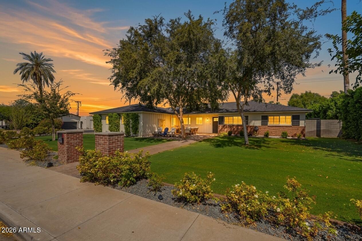 5038 E OSBORN Road