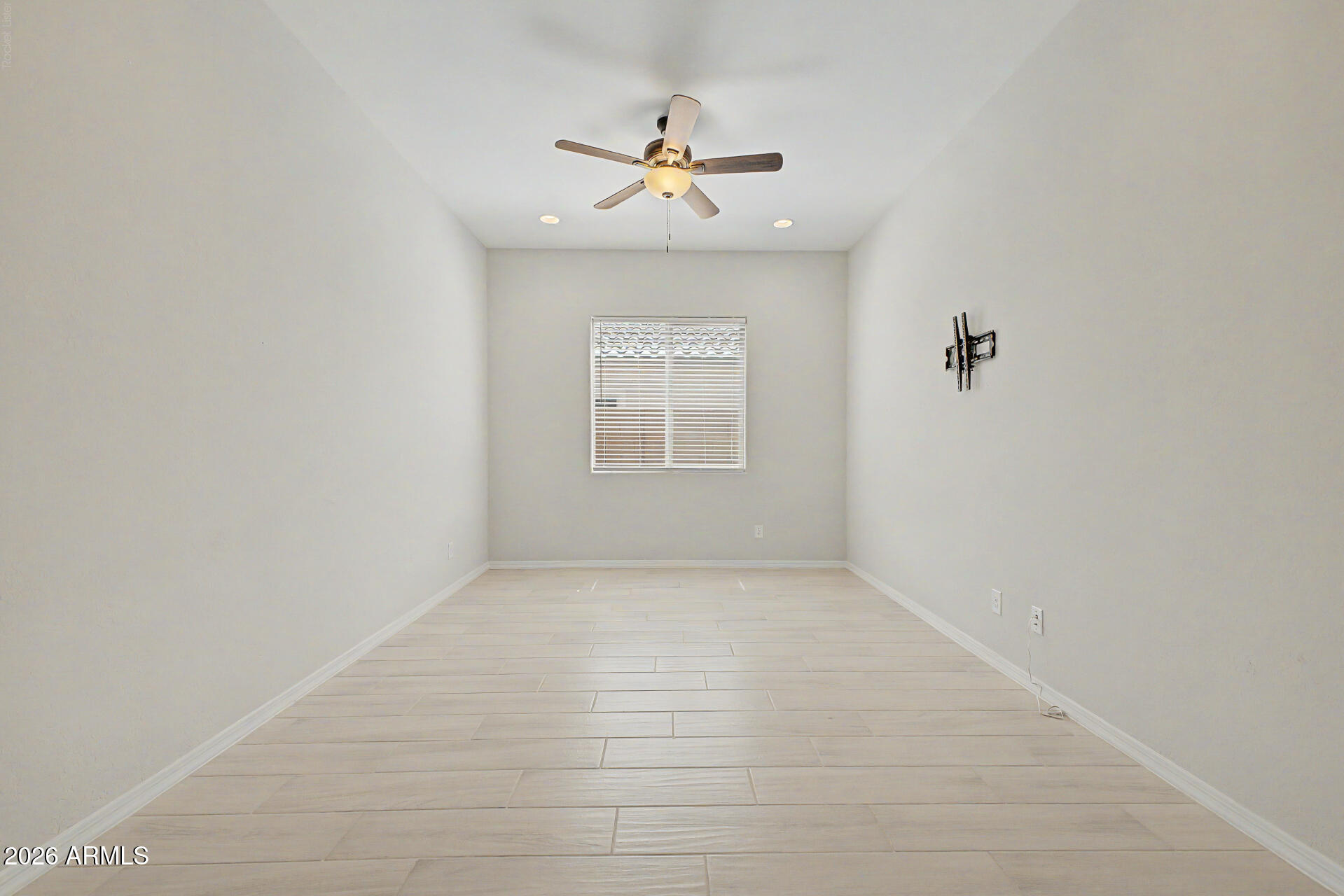 16699 W SAGUARO PARK Lane