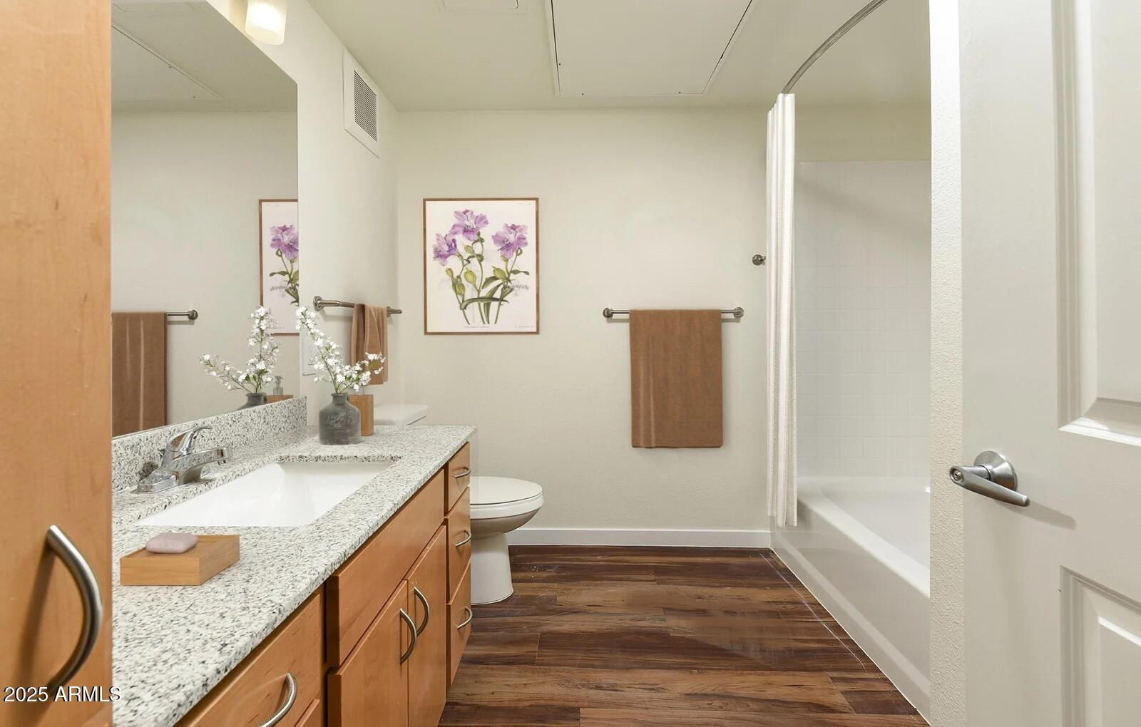 16985 W Van Buren Street 2.2