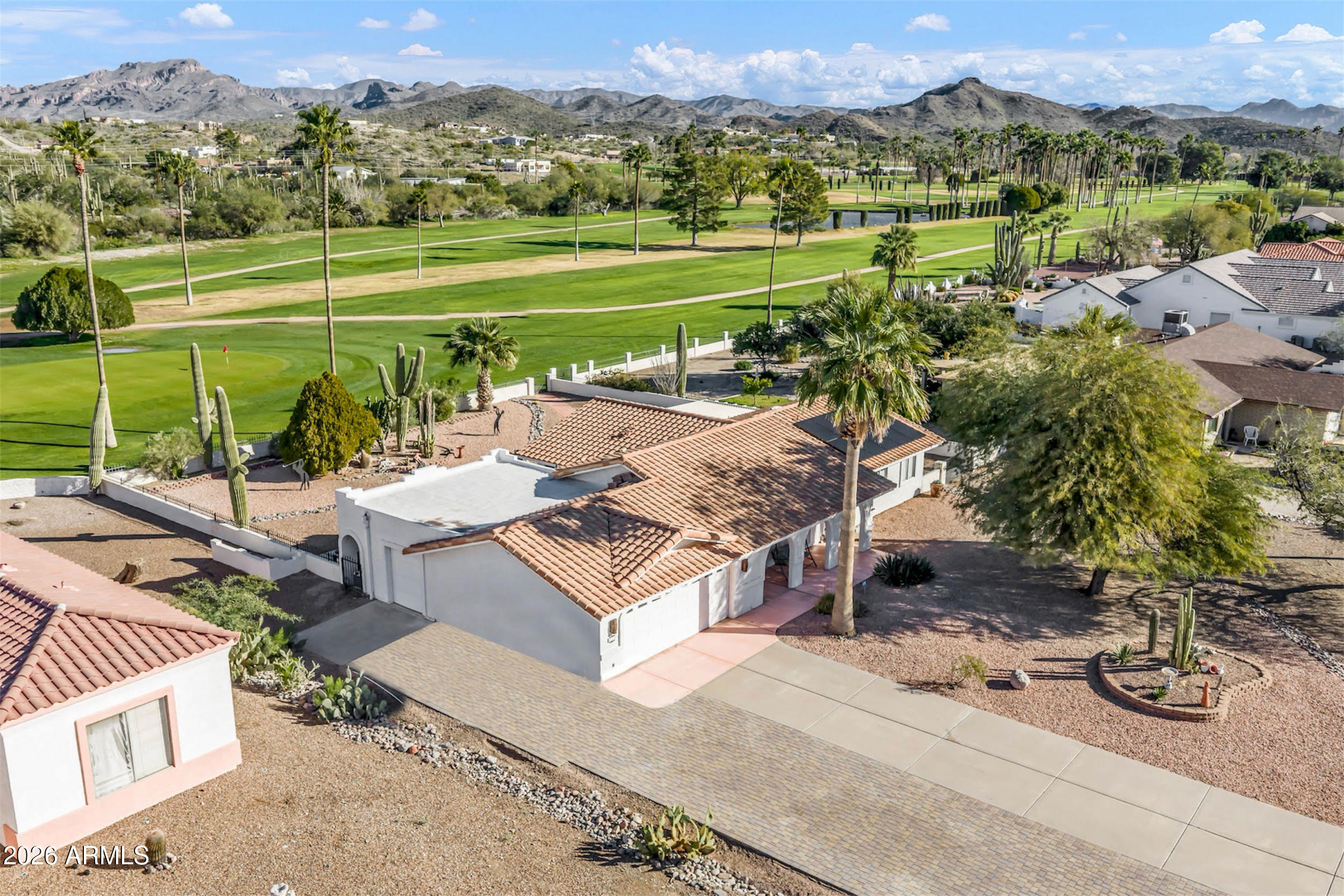 620 E QUEEN VALLEY Drive