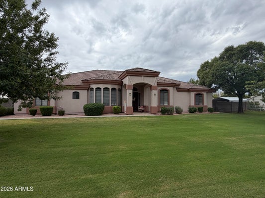2215 E VIRGINIA ST, MESA, AZ 85213 - Image 2de5077c150a86fed1366ac4db82565f/4239728209