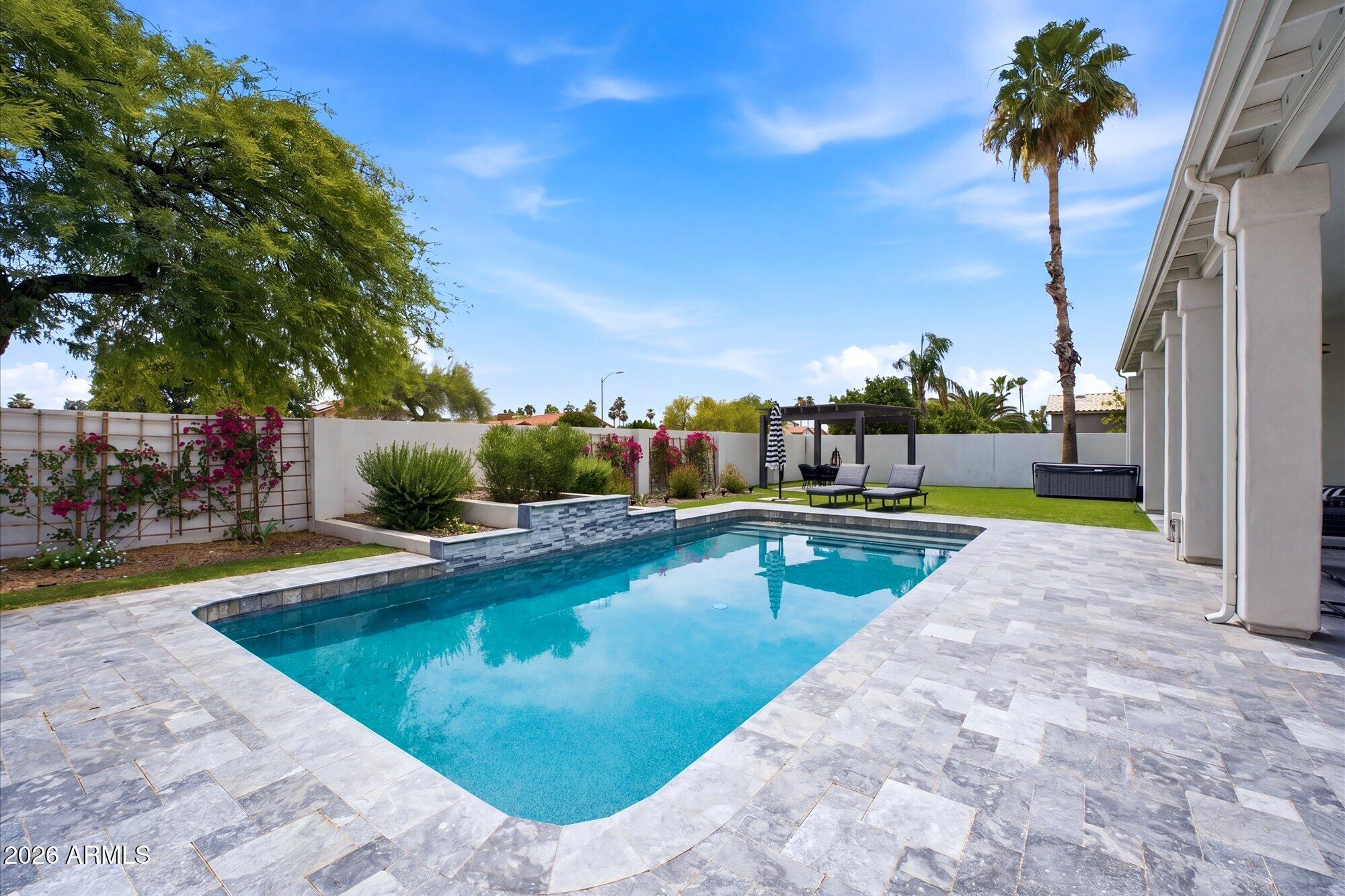 VISTA PARC - Residential