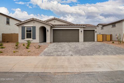 Single Family Residence in Casa Grande AZ 671 PARKER Lane.jpg