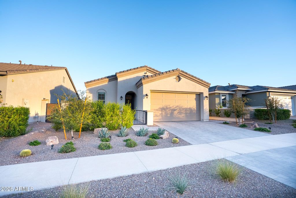 Photo of 5693 N 206th Lane, Buckeye, AZ 85396 (MLS # 6973426)
