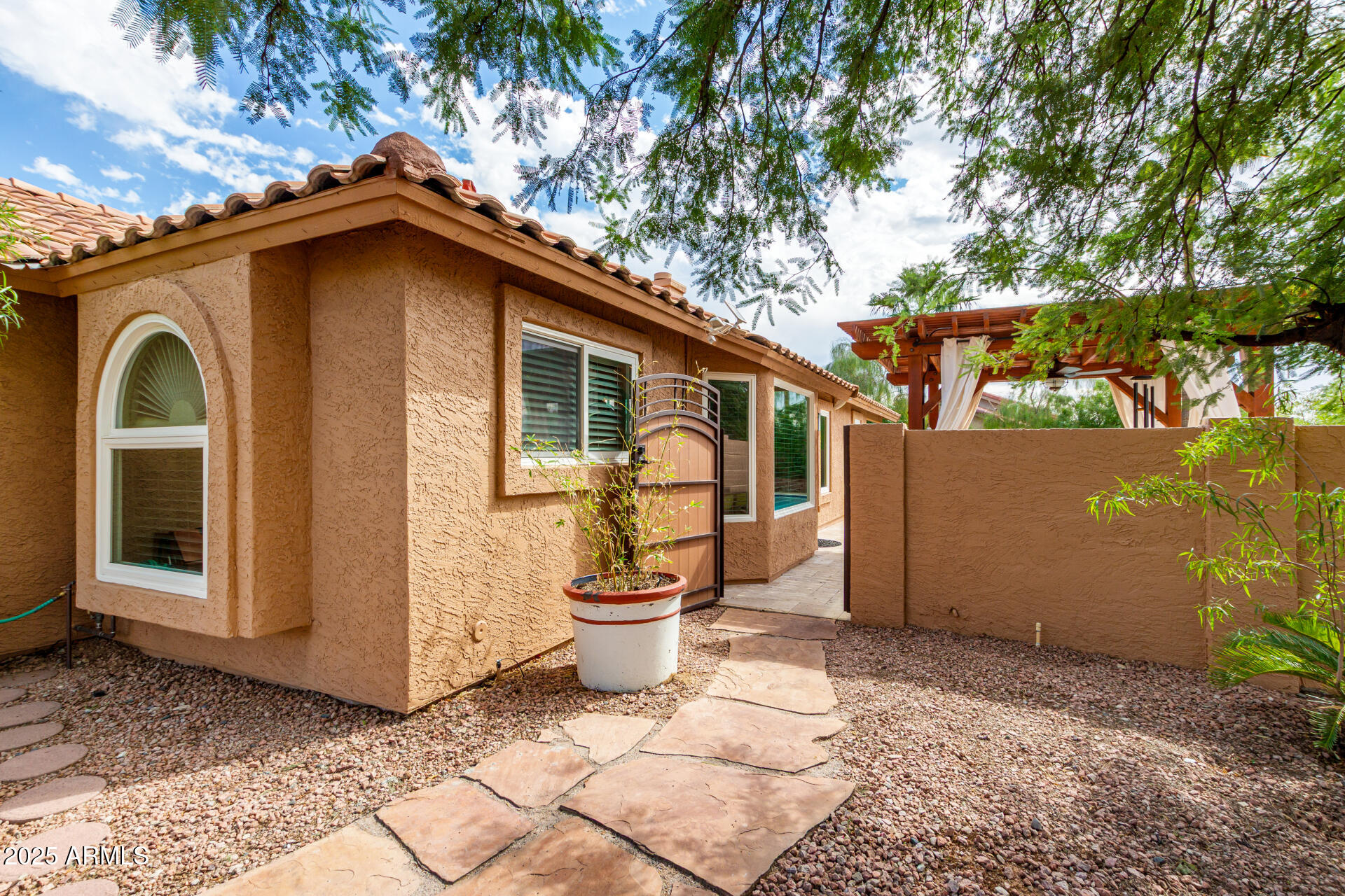 Homes for Sale in Queen Creek Arizona 2 3801 E Blue Flax Avenue