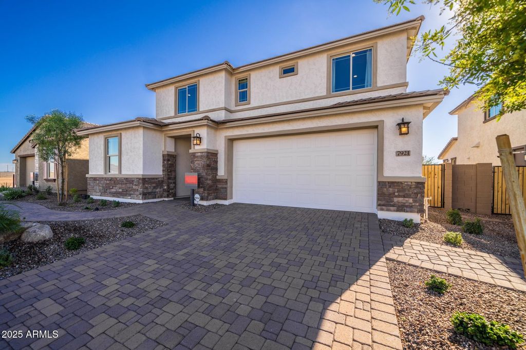 Photo of 7921 E Raleigh Avenue, Mesa, AZ 85212 (MLS # 6936193)