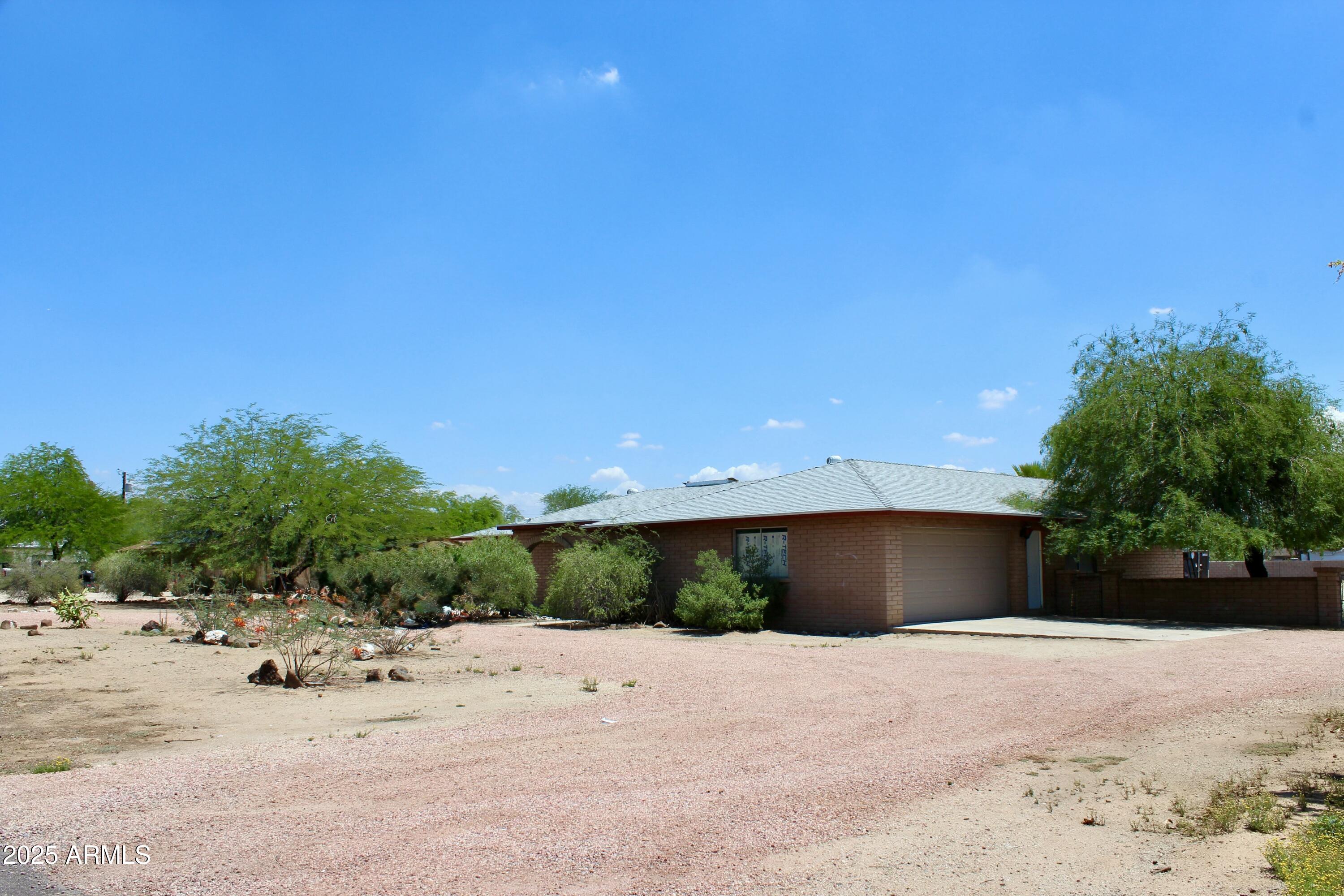 15621 N 37 Street 46