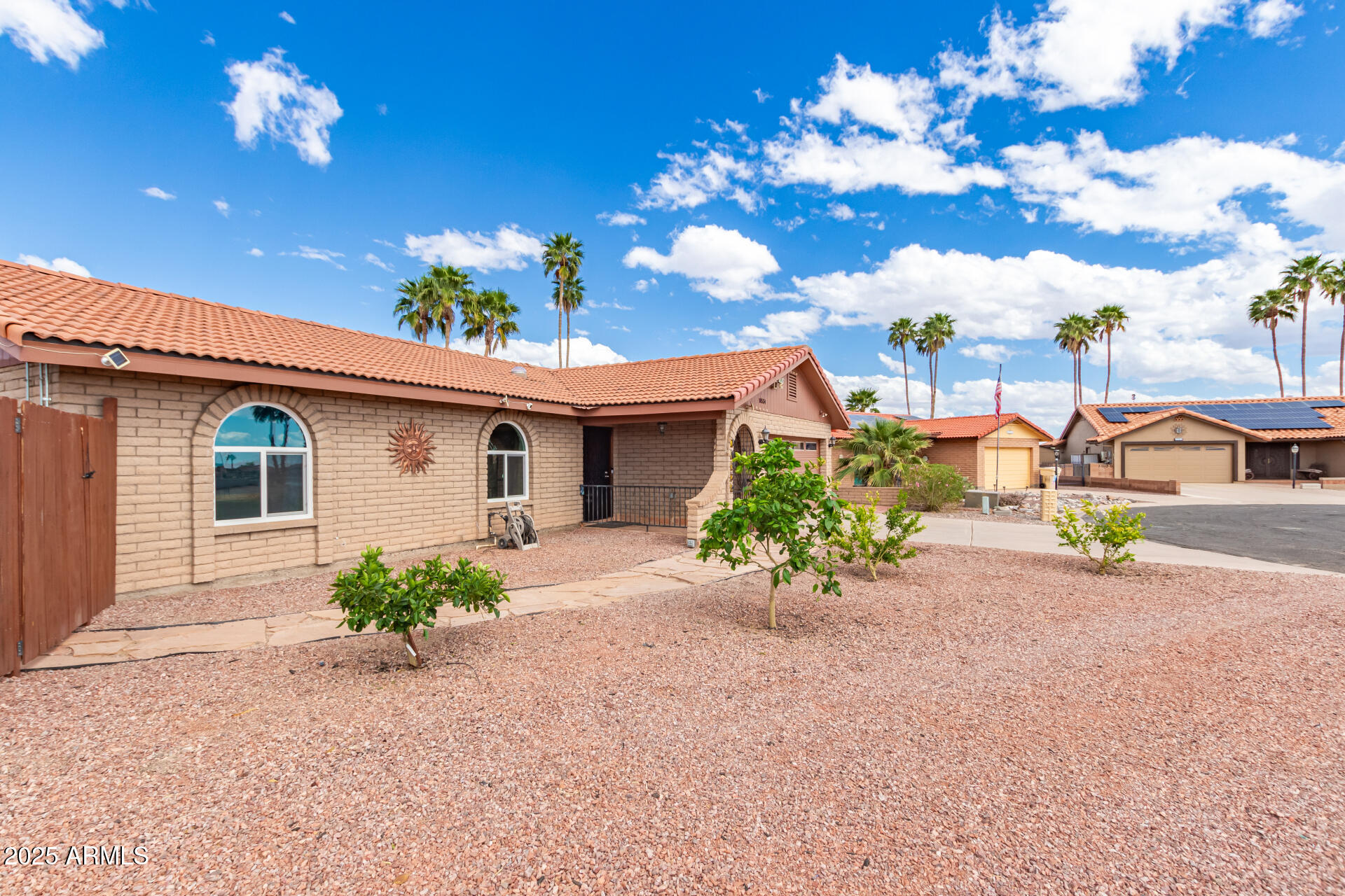 10534 W COVE Circle