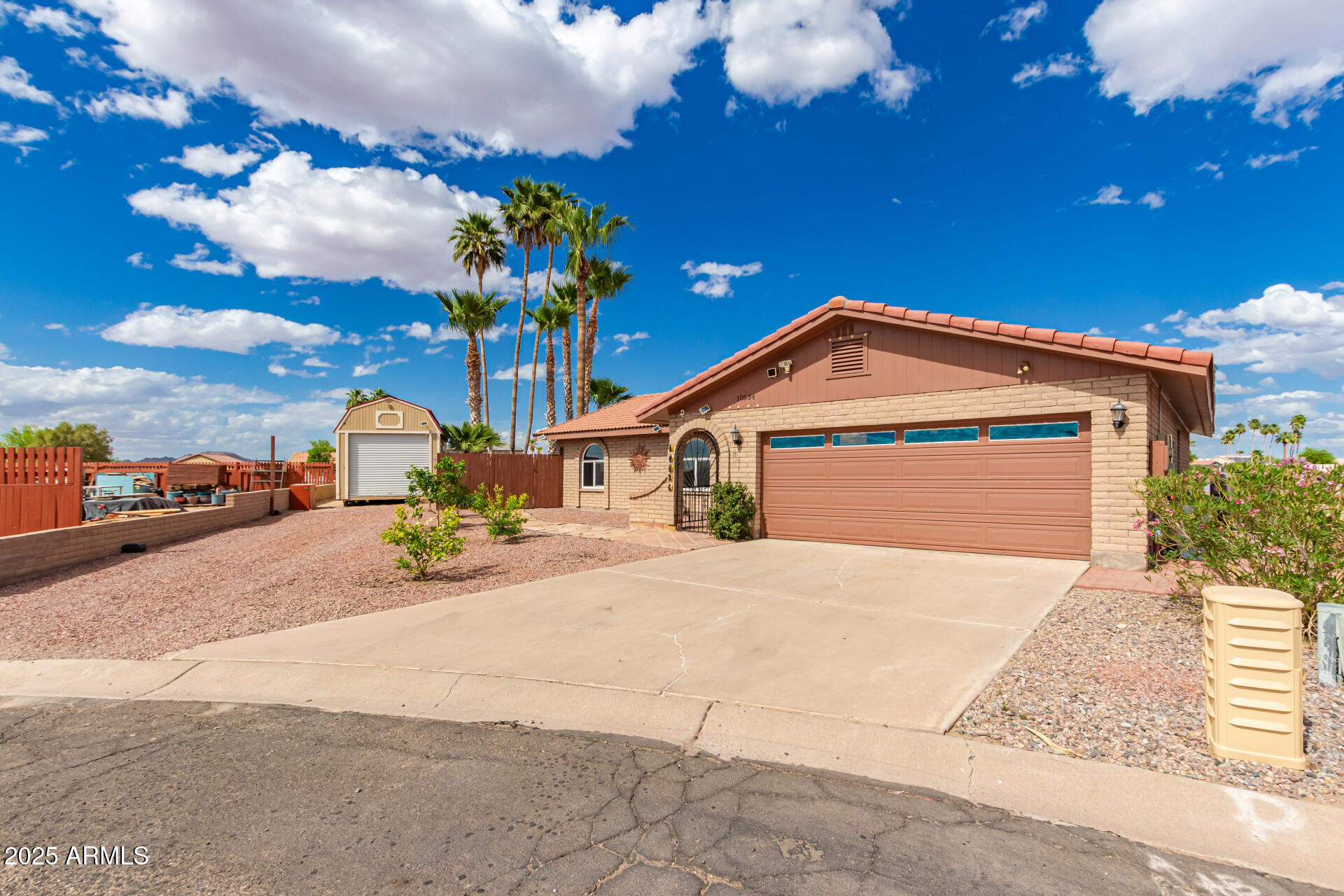 10534 W COVE Circle