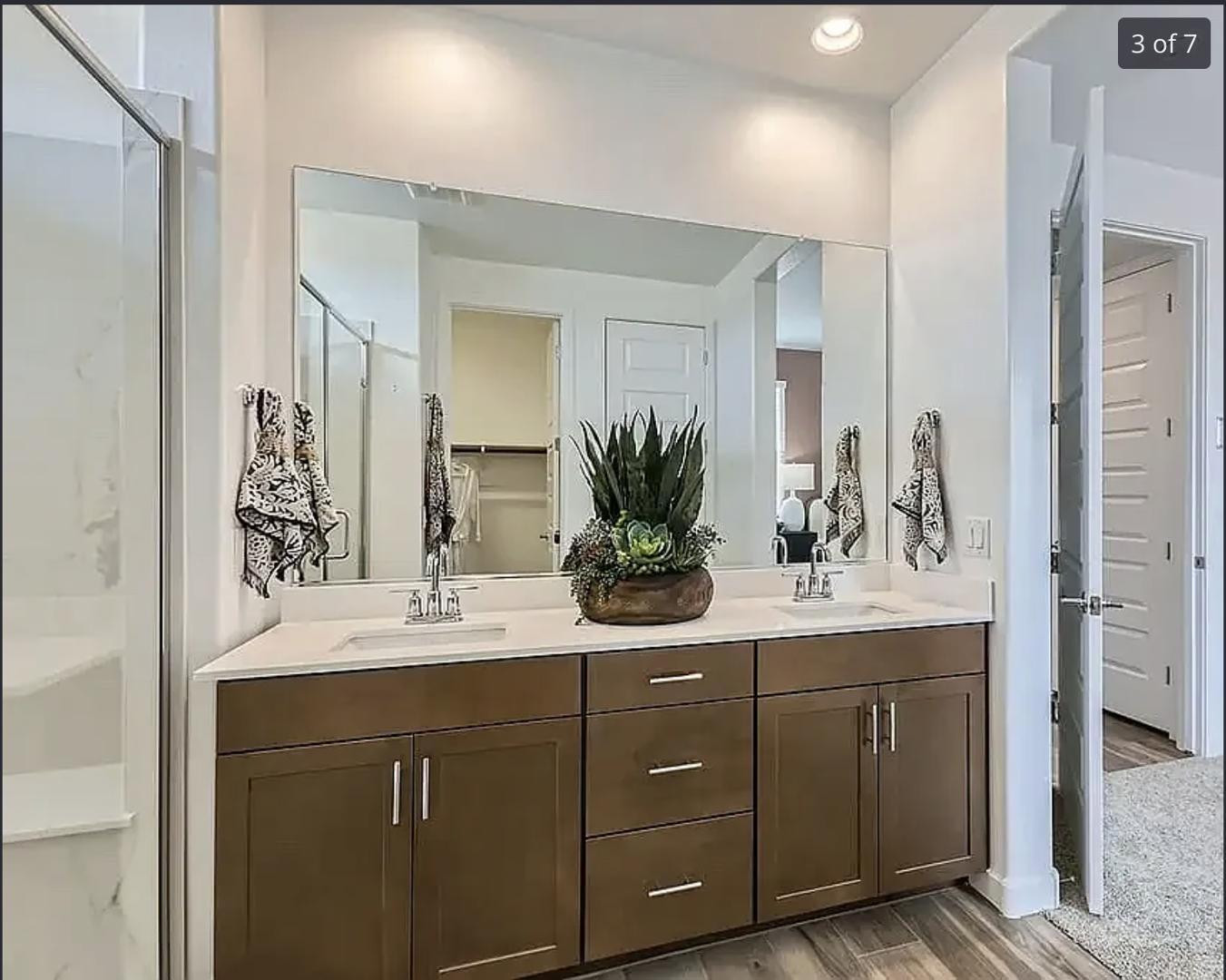 15756 W Superior Avenue