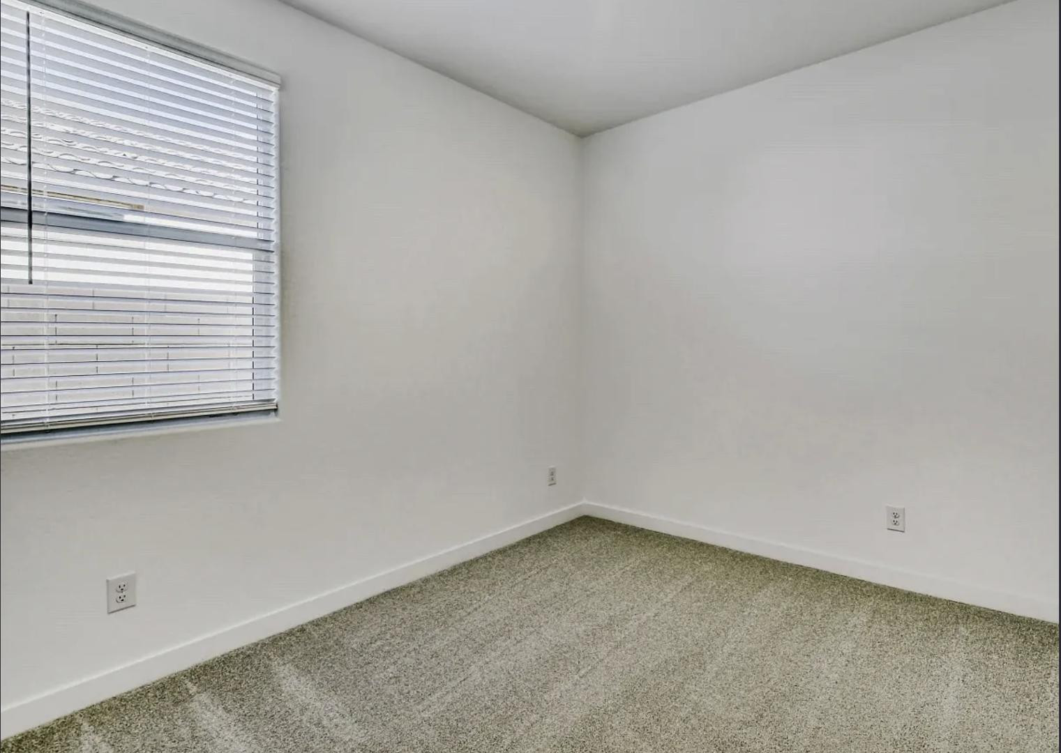 15756 W Superior Avenue