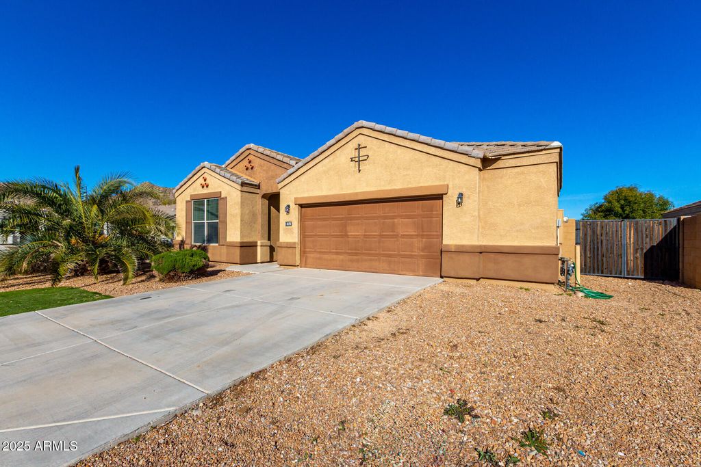Photo of 4170 W South Butte Road, San Tan Valley, AZ 85144 (MLS # 6956793)