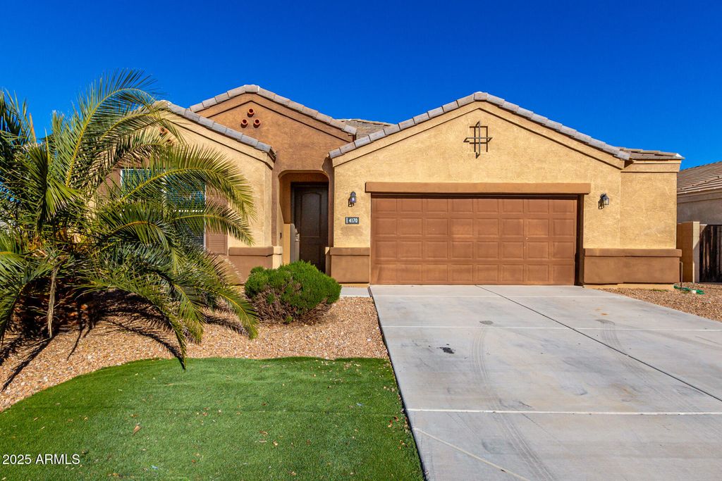 Photo of 4170 W South Butte Road, San Tan Valley, AZ 85144 (MLS # 6956793)