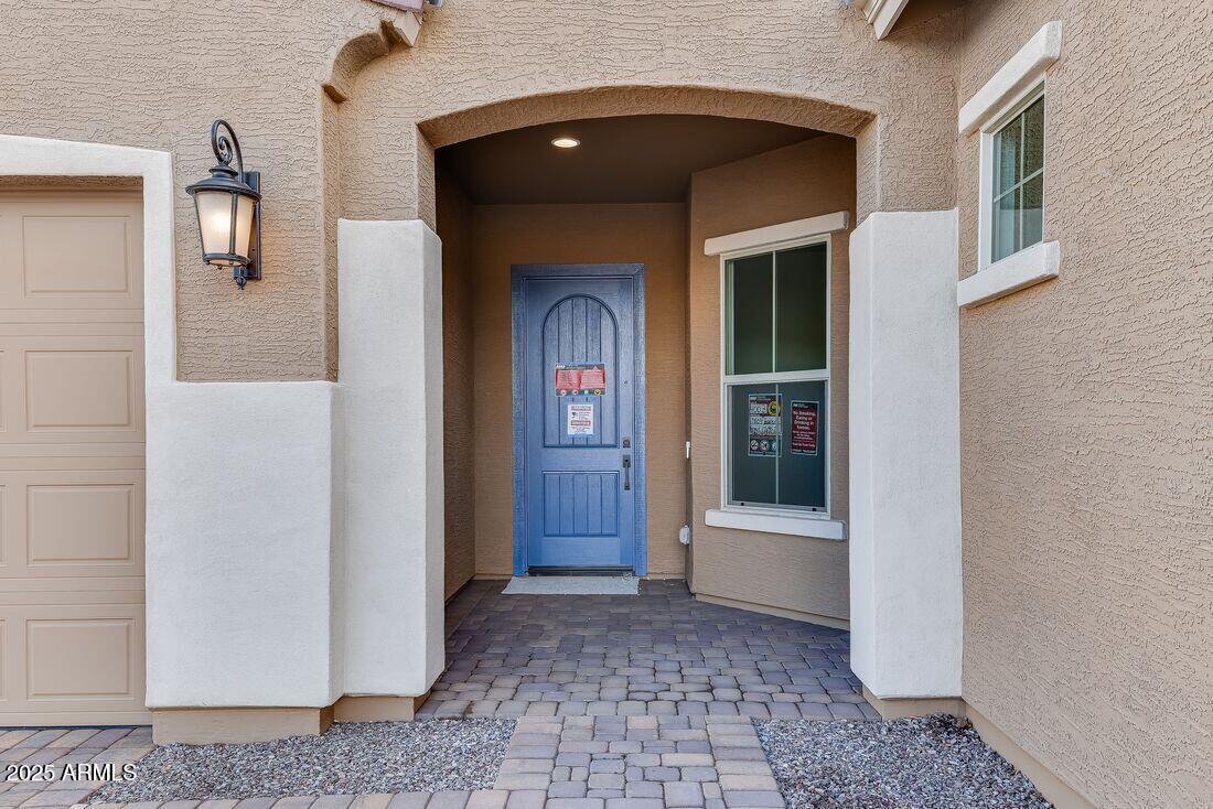 17807 W PASADENA Avenue