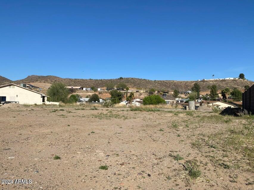 112 N Pinaleno Drive 112
