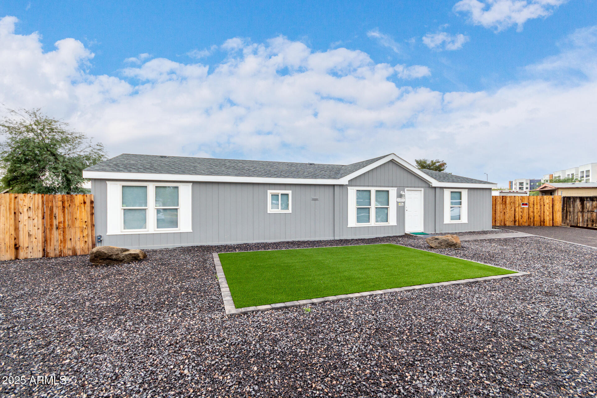 2611 E MARCO POLO Road