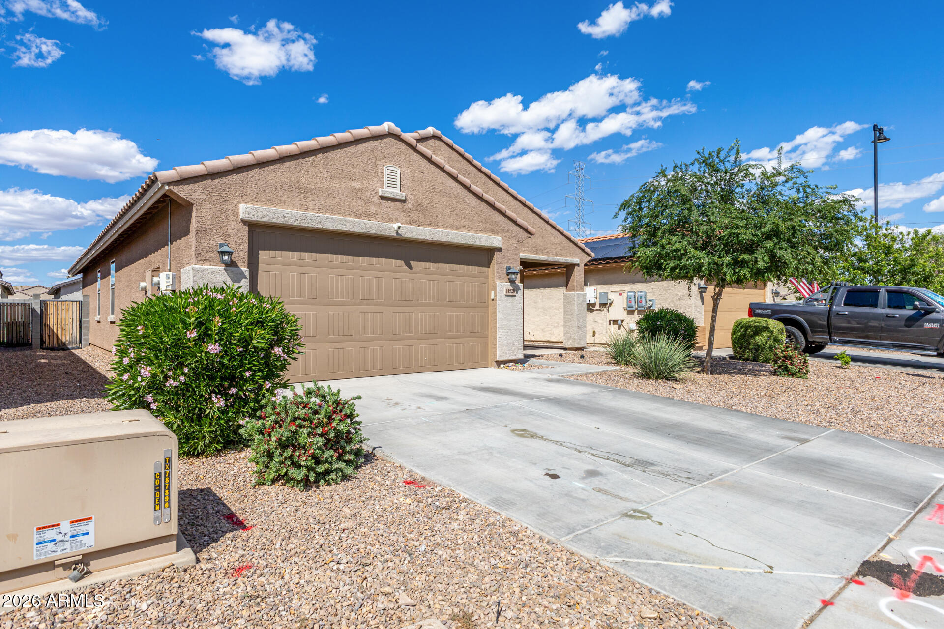 11526 W Ventura Street