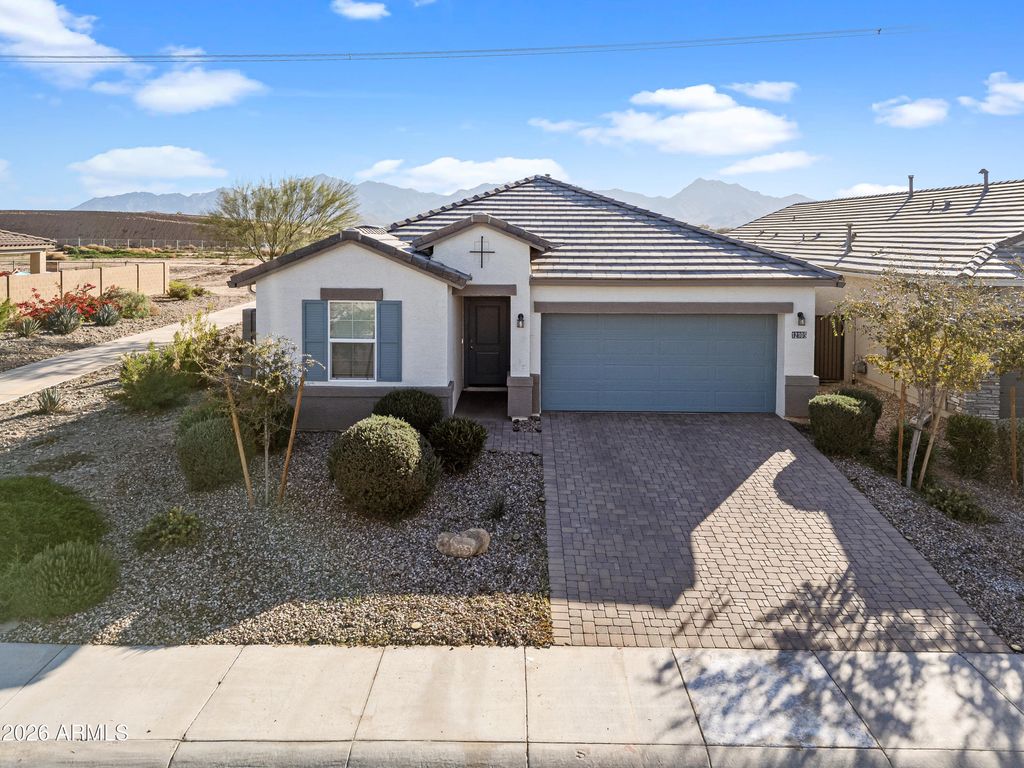 Photo of 12105 W Wier Avenue, Avondale, AZ 85323 (MLS # 6968876)