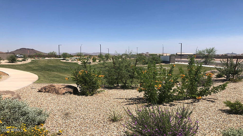 14835 W SMOKETREE Drive