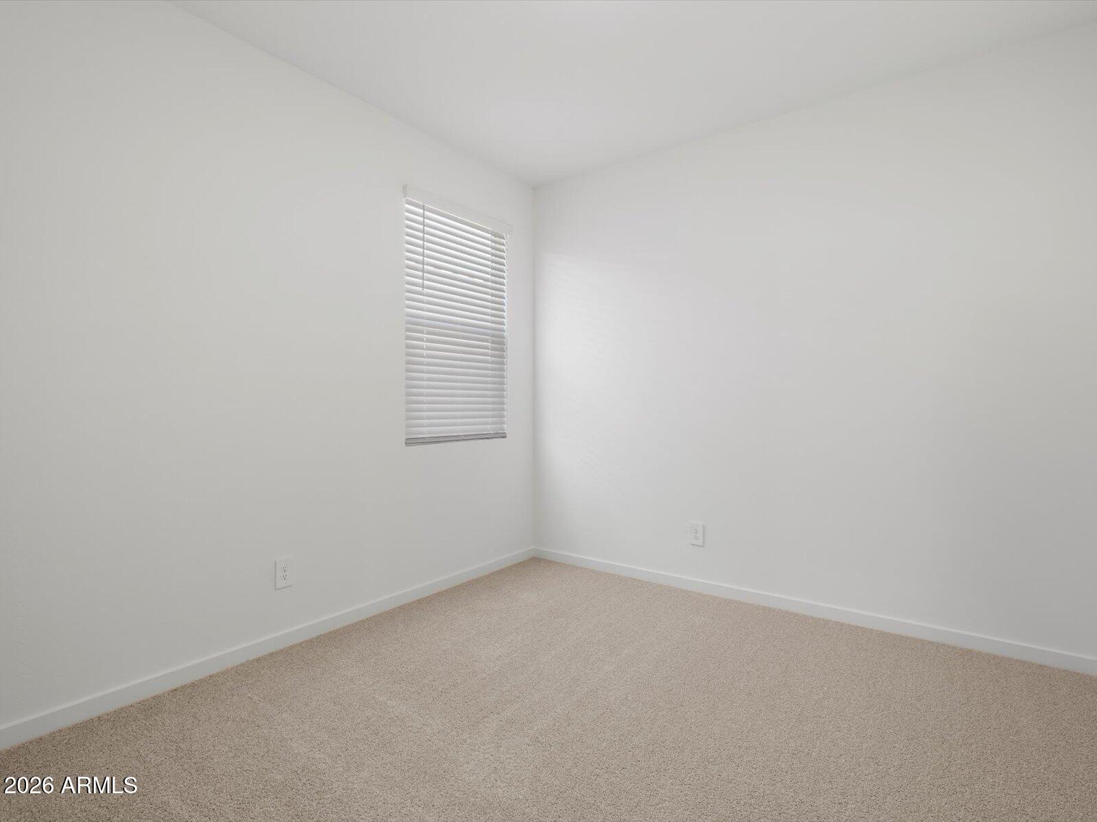 15913 W COTTONTAIL Lane