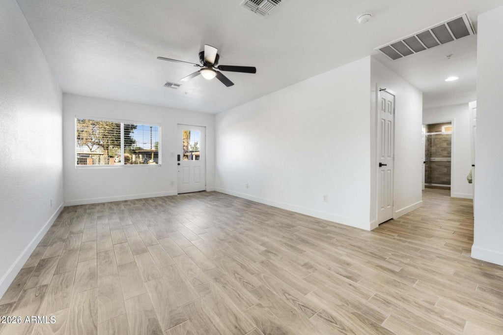 Photo of 1757 W Sunland Avenue, Phoenix, AZ 85041 (MLS # 7094257)